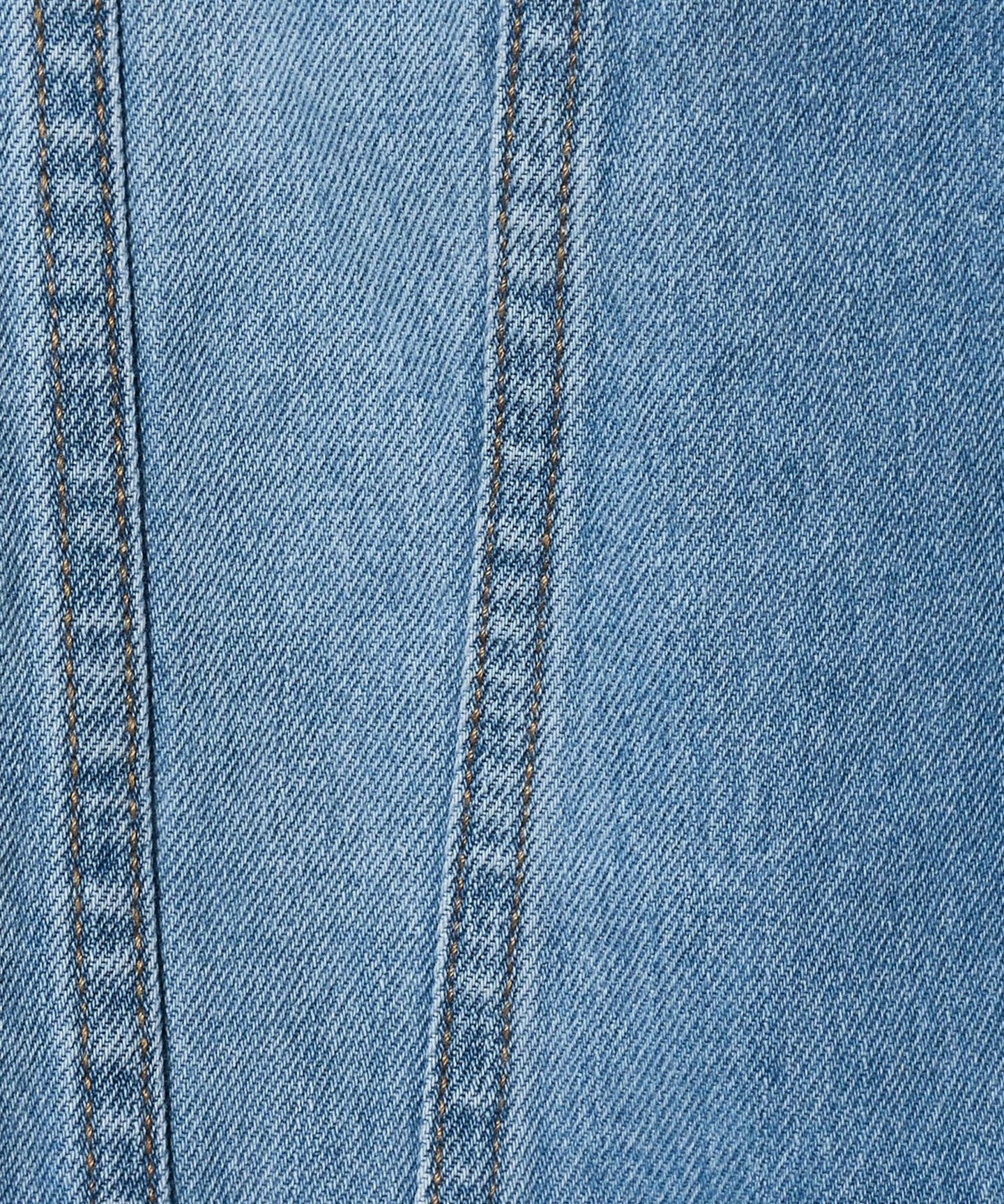 64256000031-d15.jpg