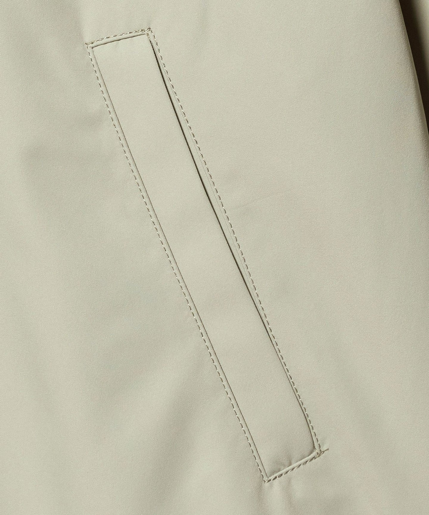 64256000037-d17.jpg