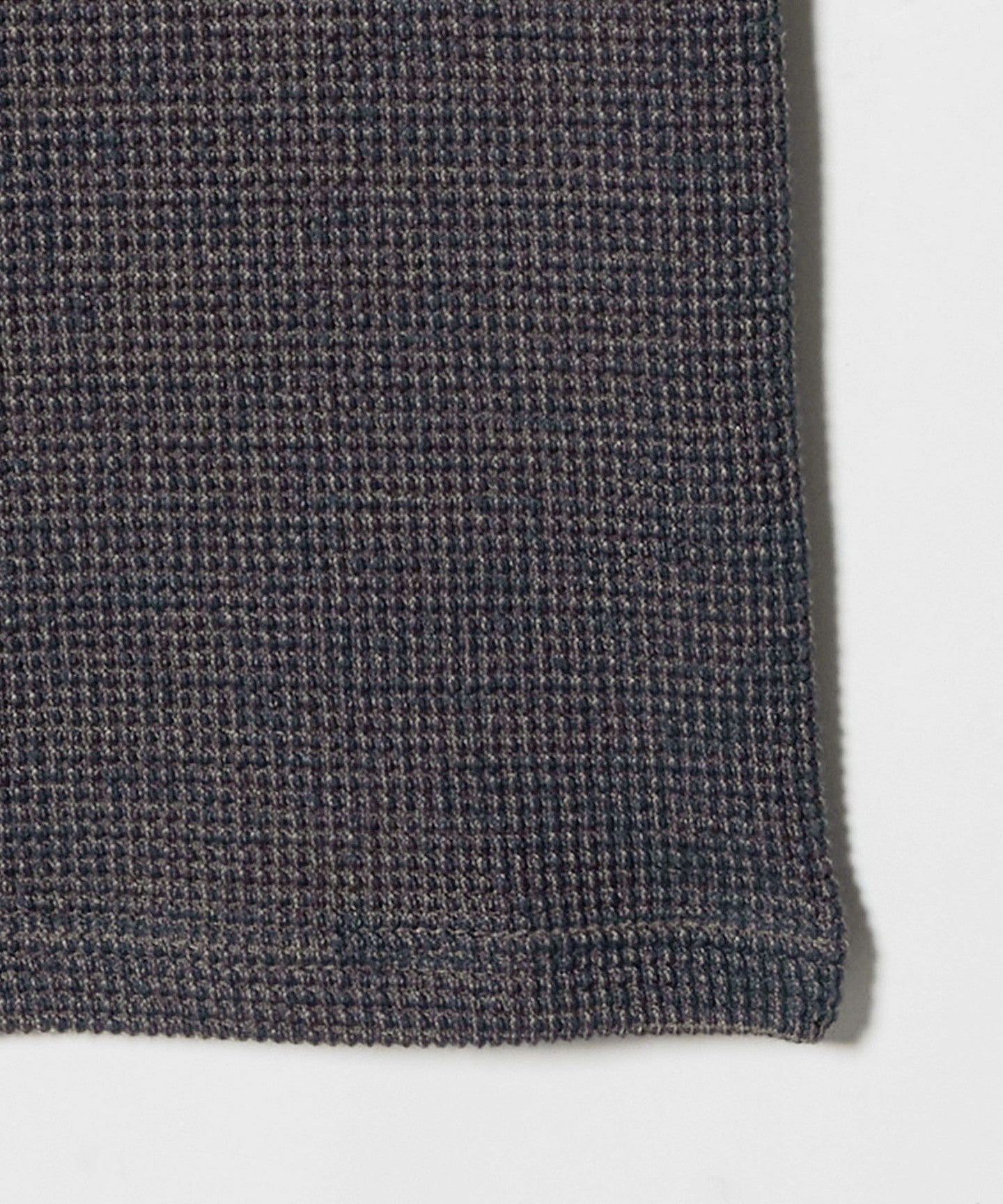 64266000015-d04.jpg