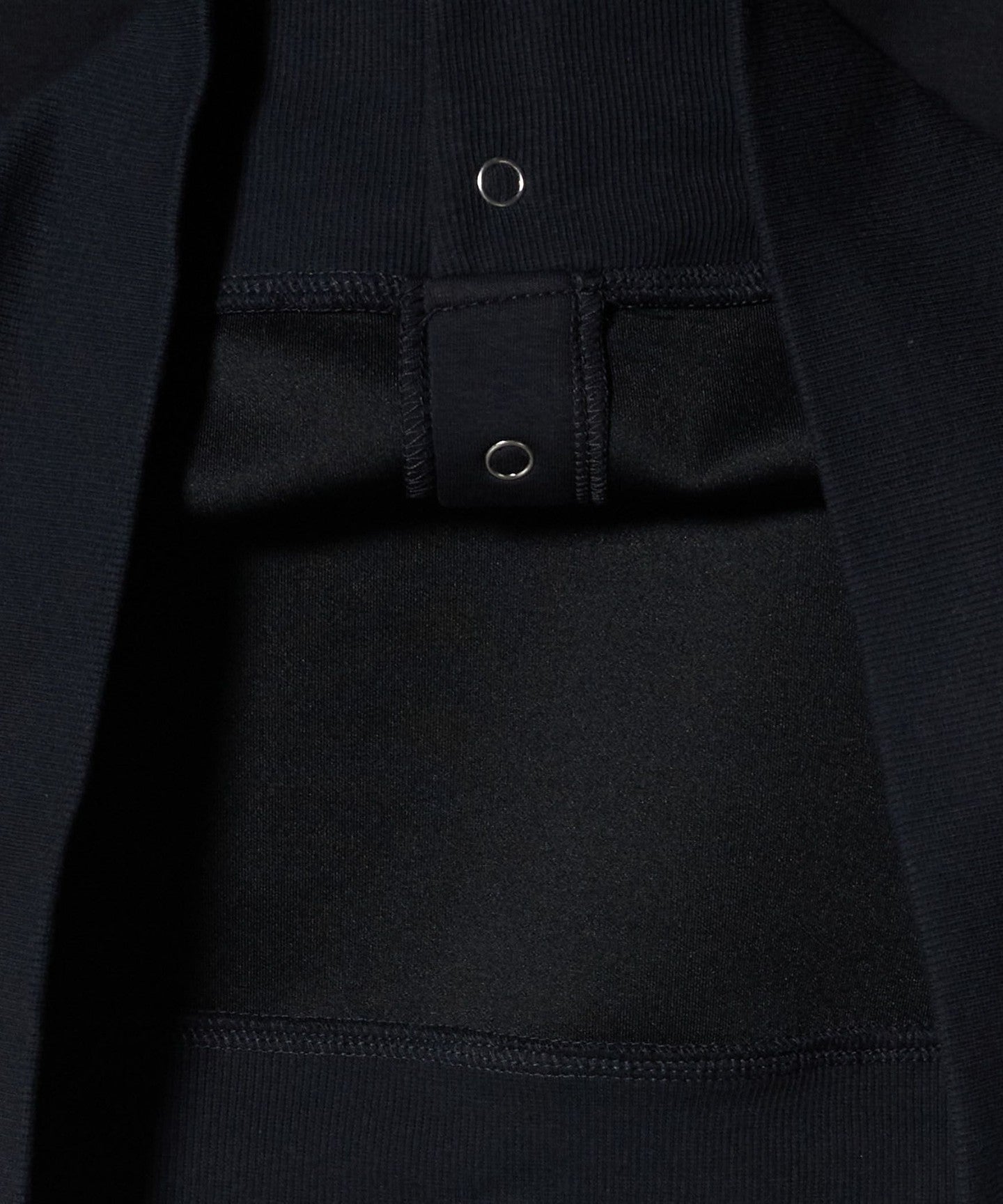 64276990112-d05.jpg