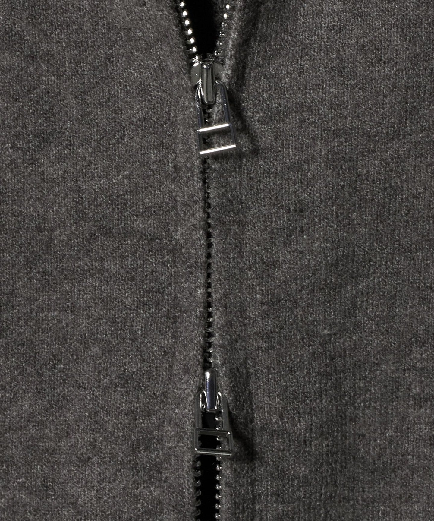 64286000018-d05.jpg
