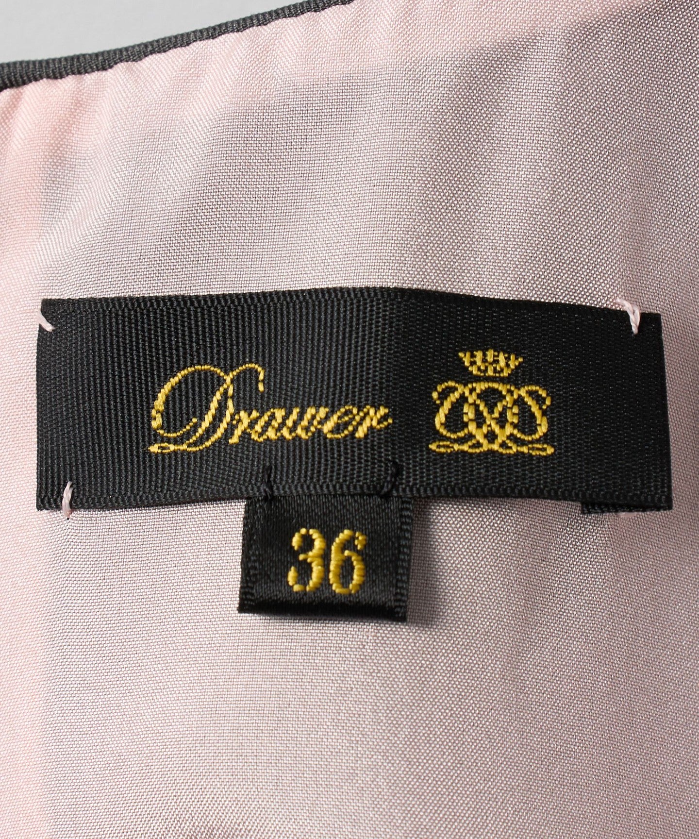 65142000040-d17.jpg