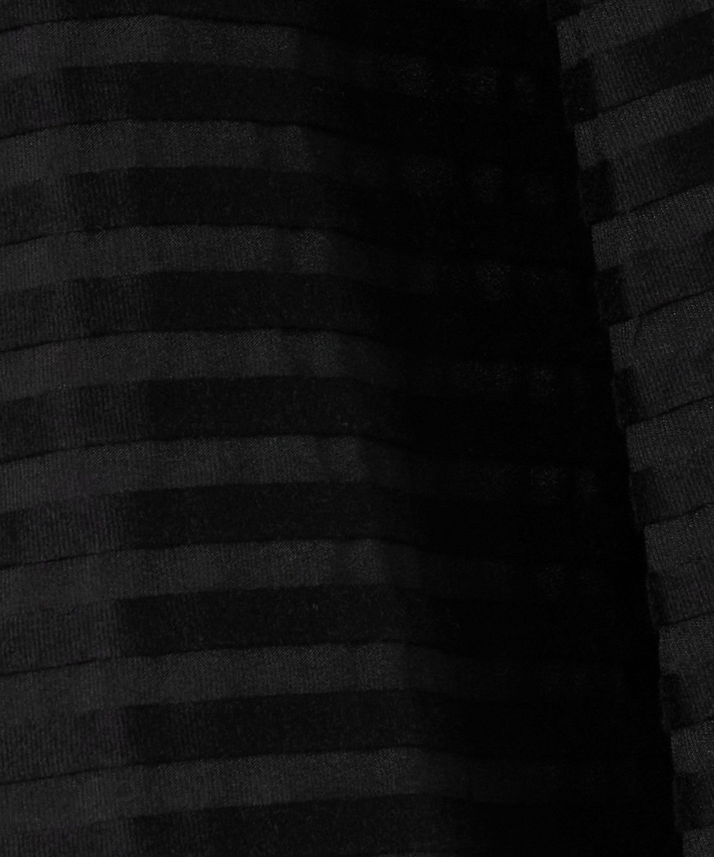 65212000058-d06.jpg