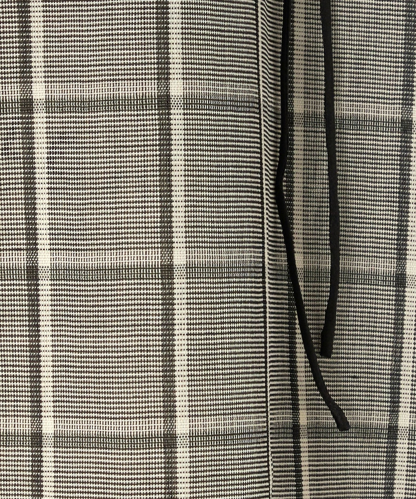 65212000059-d06.jpg
