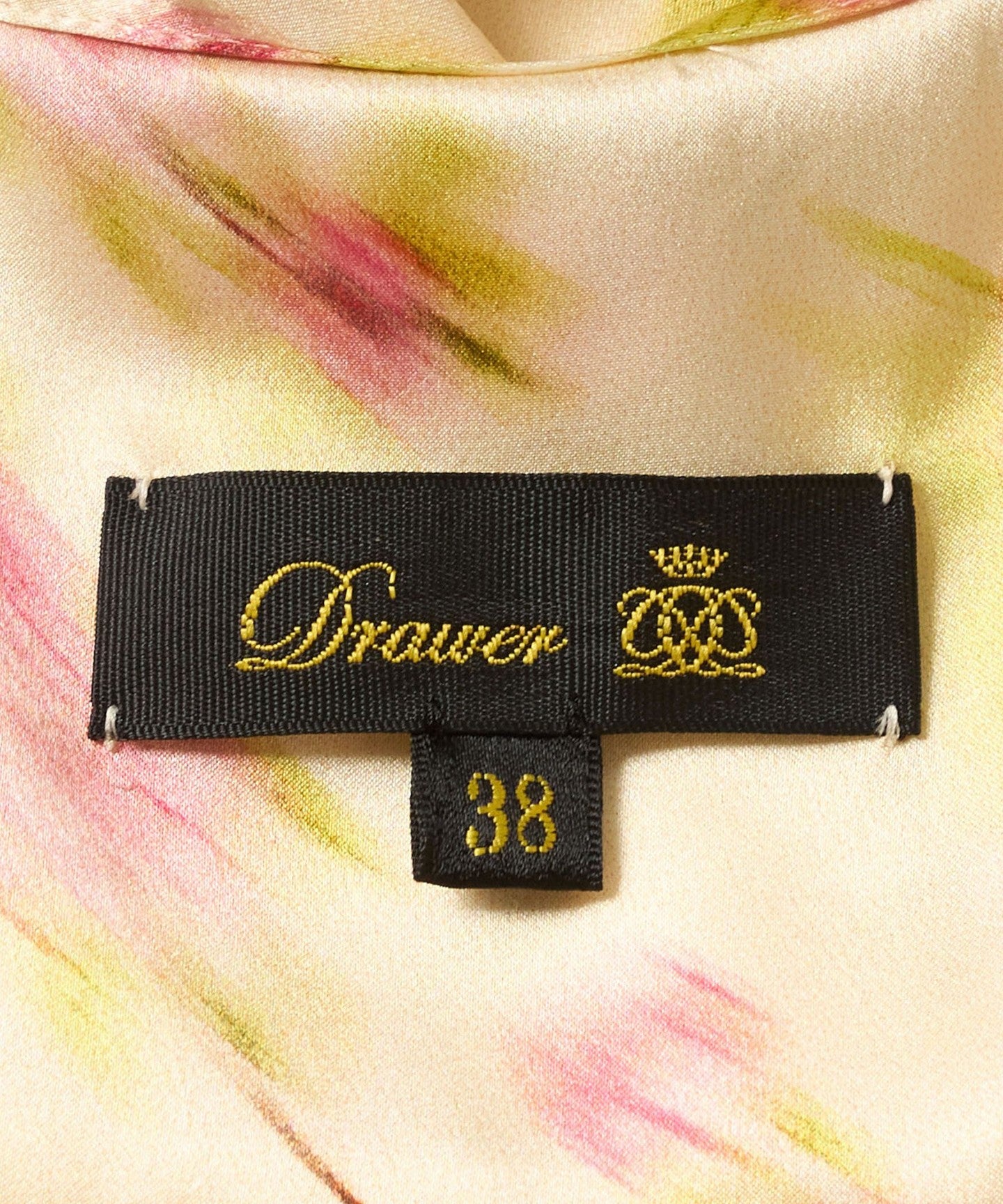 65212000076-d08.jpg
