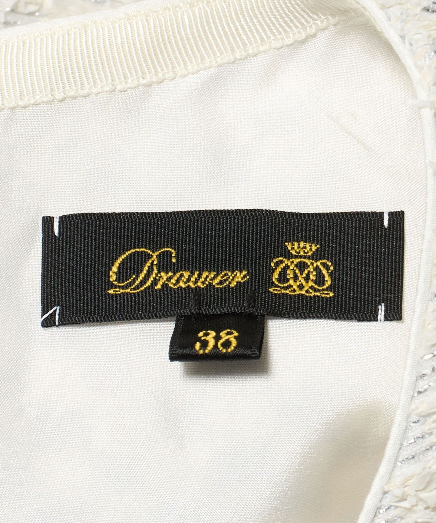 65212991364-d08.jpg