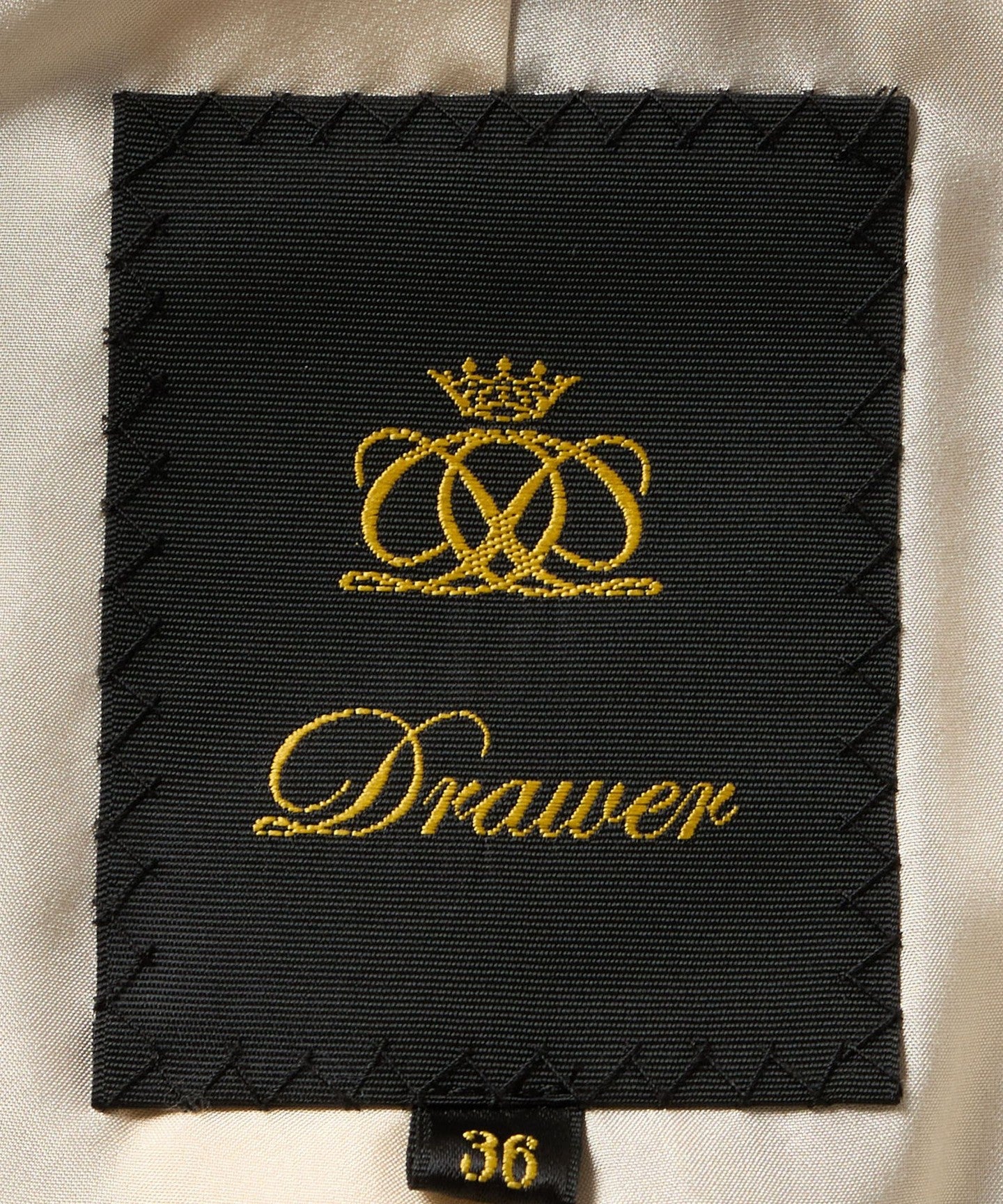 65222000050-d12.jpg