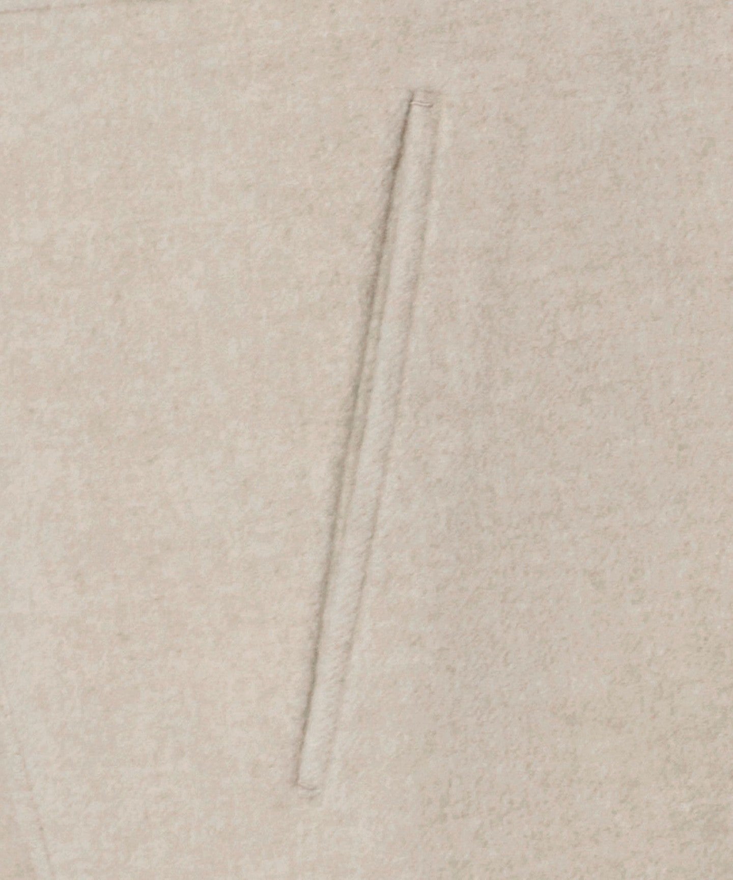 65252990915-d12.jpg