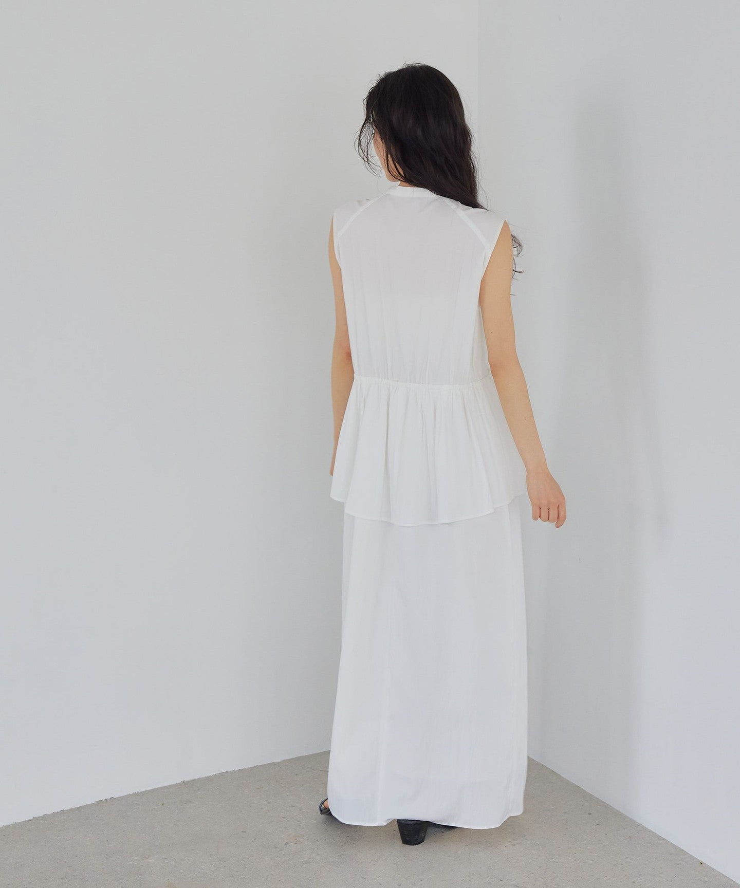 66266000019-d05.jpg