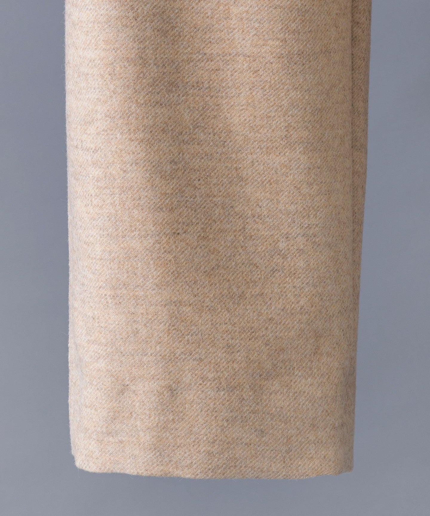 79142990402-d06.jpg