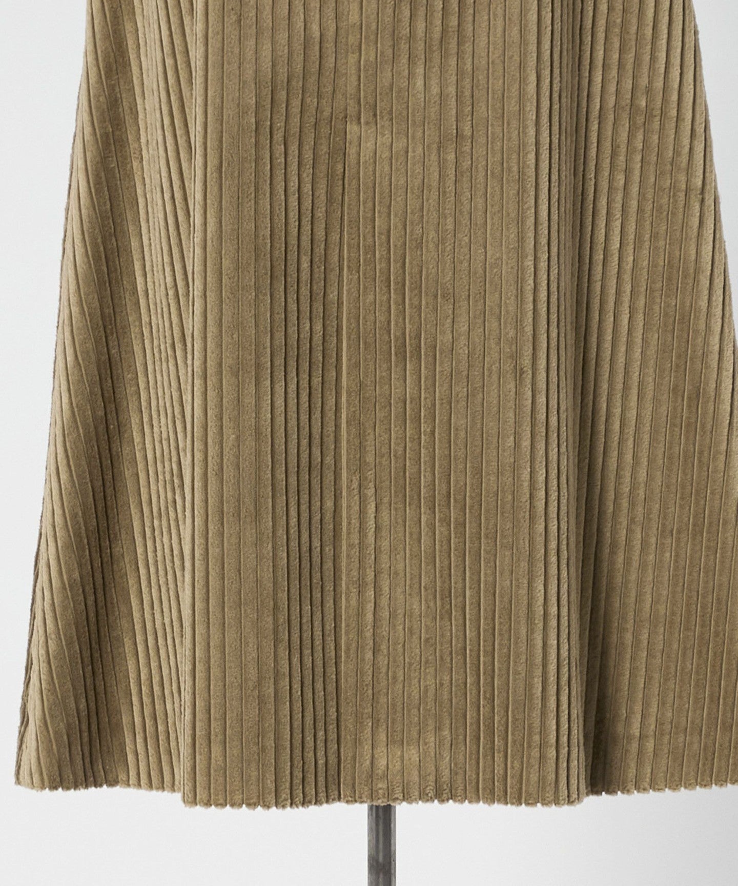 79242000013-d06.jpg