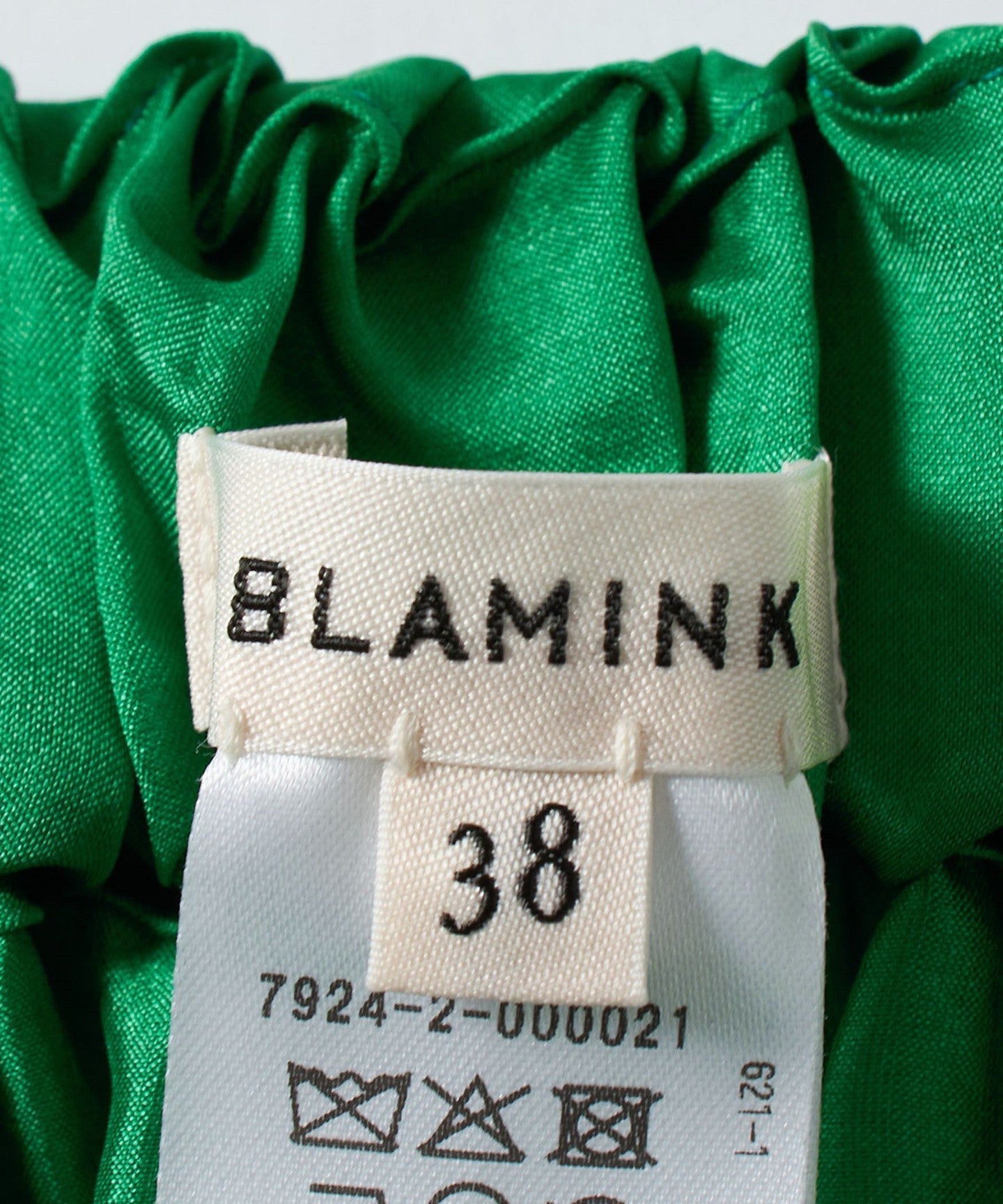 79242000021-d06.jpg