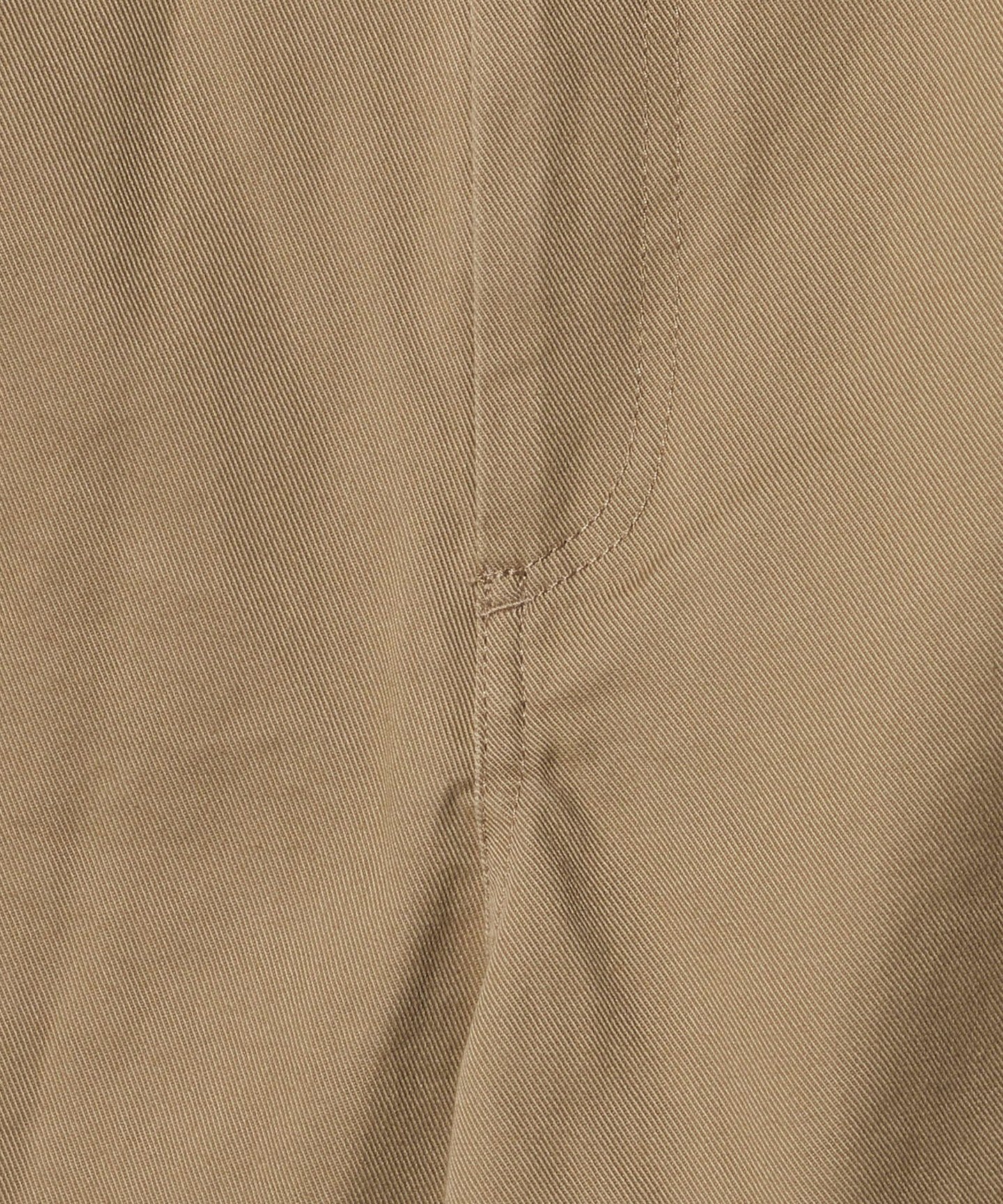 80141000006-d09.jpg