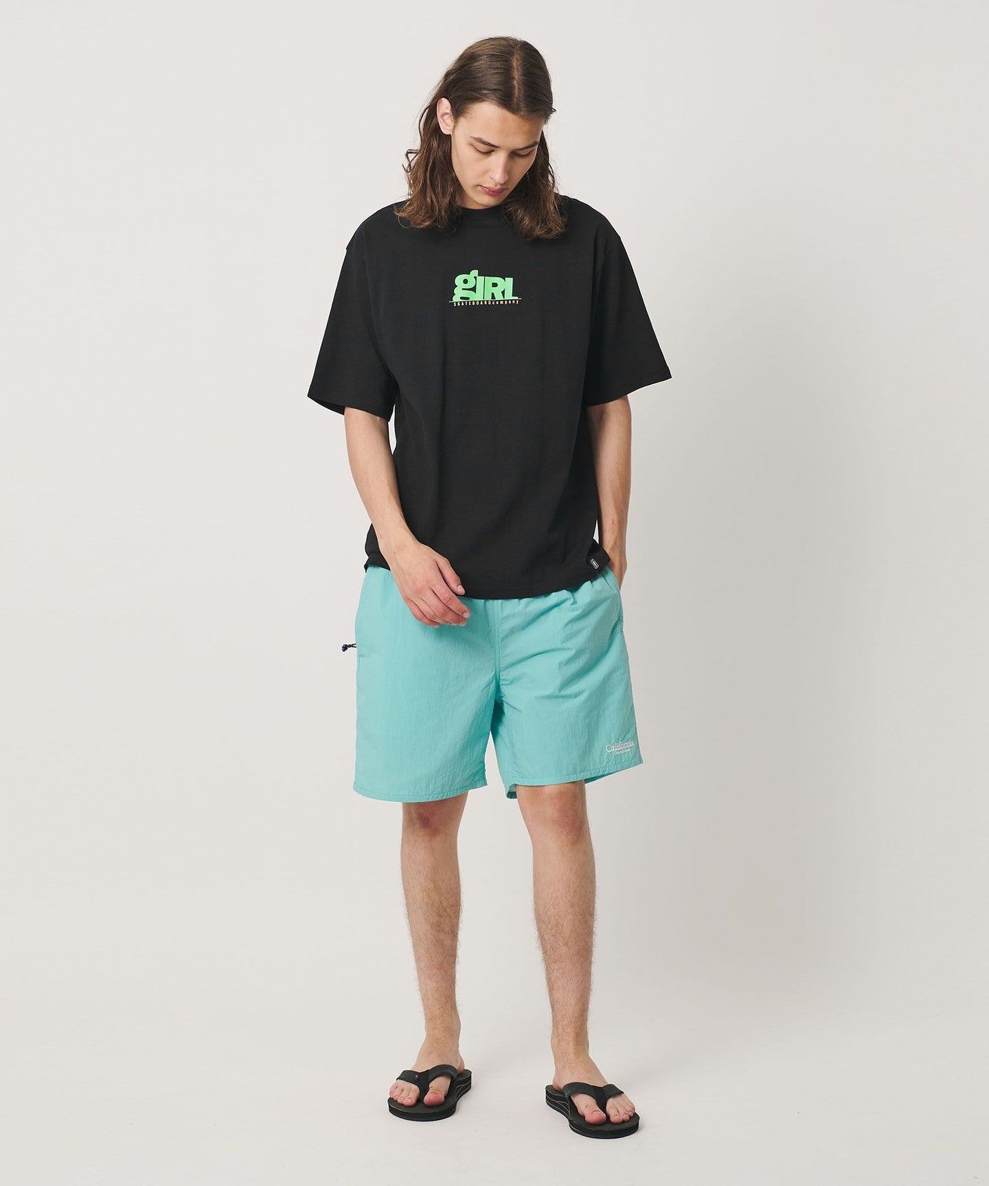 80174000022-d02.jpg
