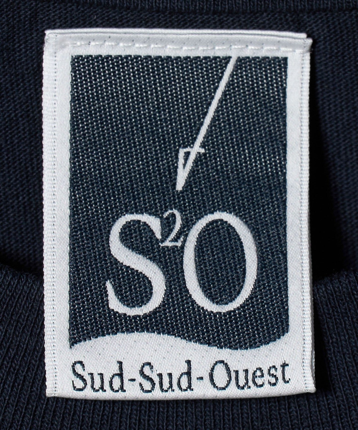80175000015-d08.jpg