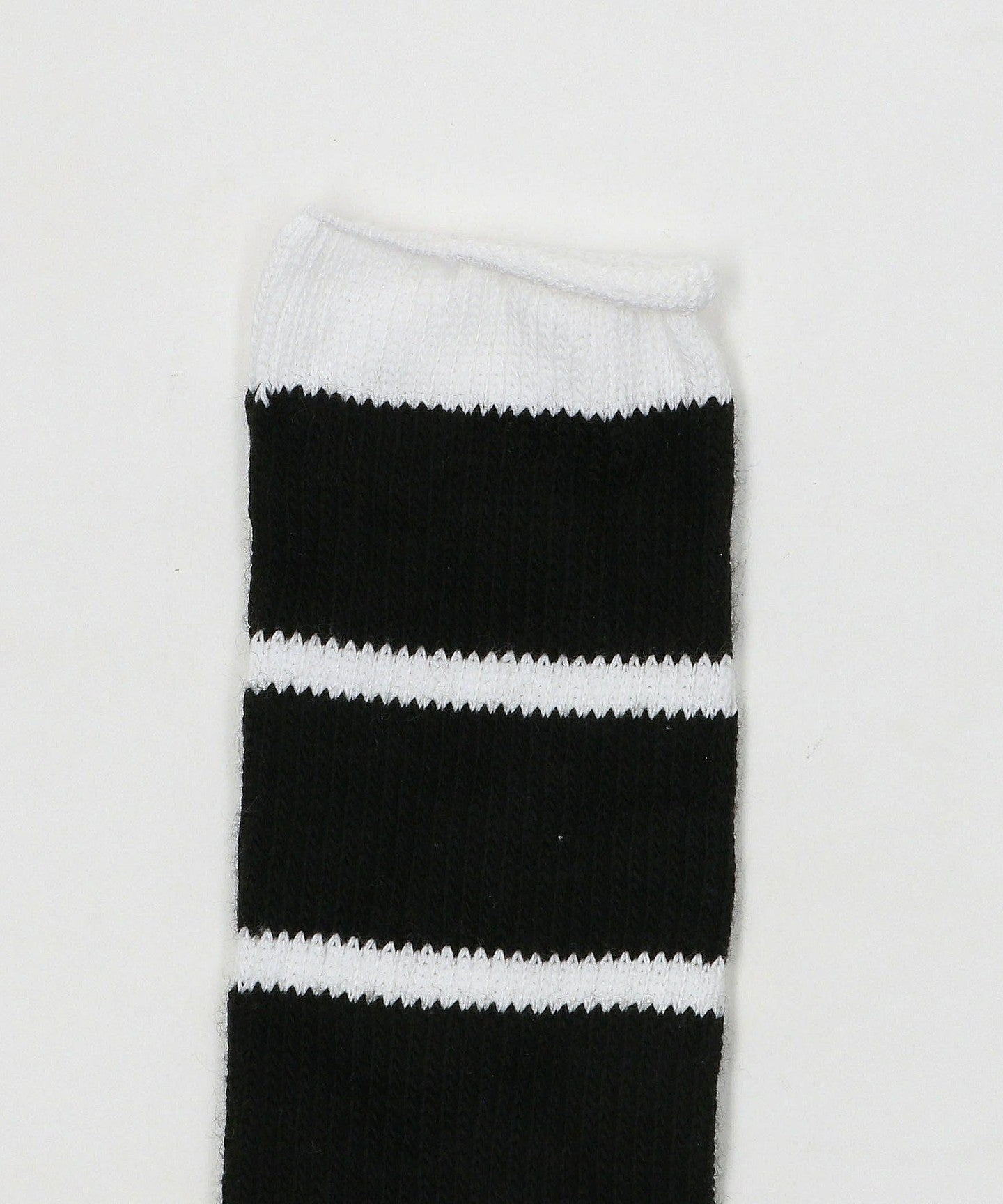 80354990012-d02.jpg