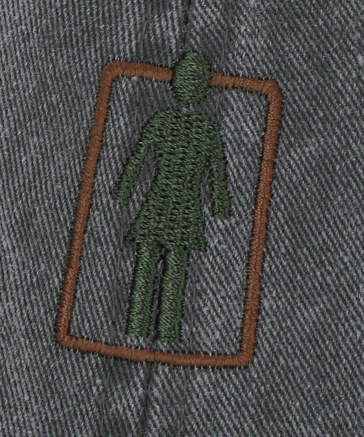 80384000000-d18.jpg