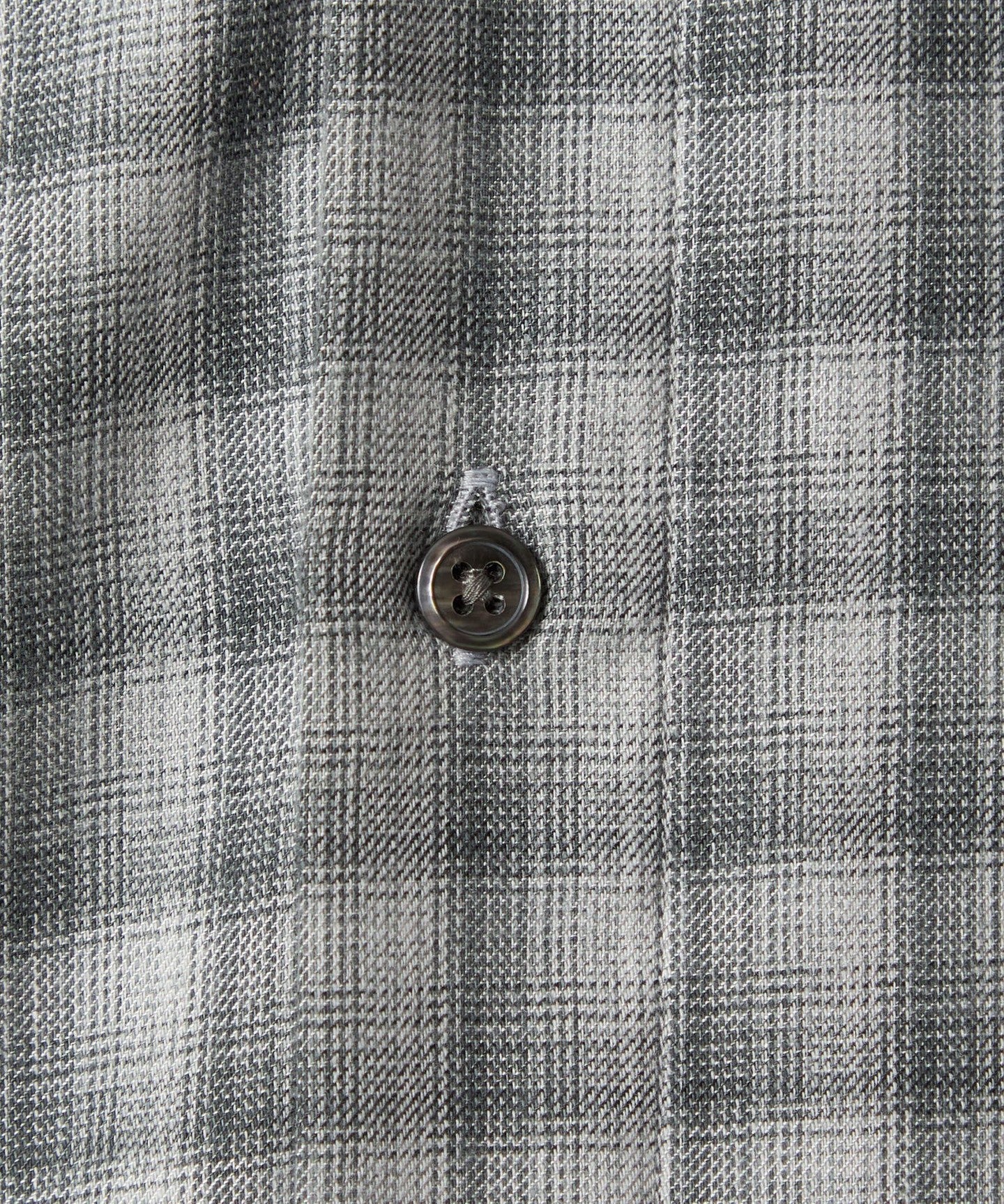 81112000002-d23.jpg