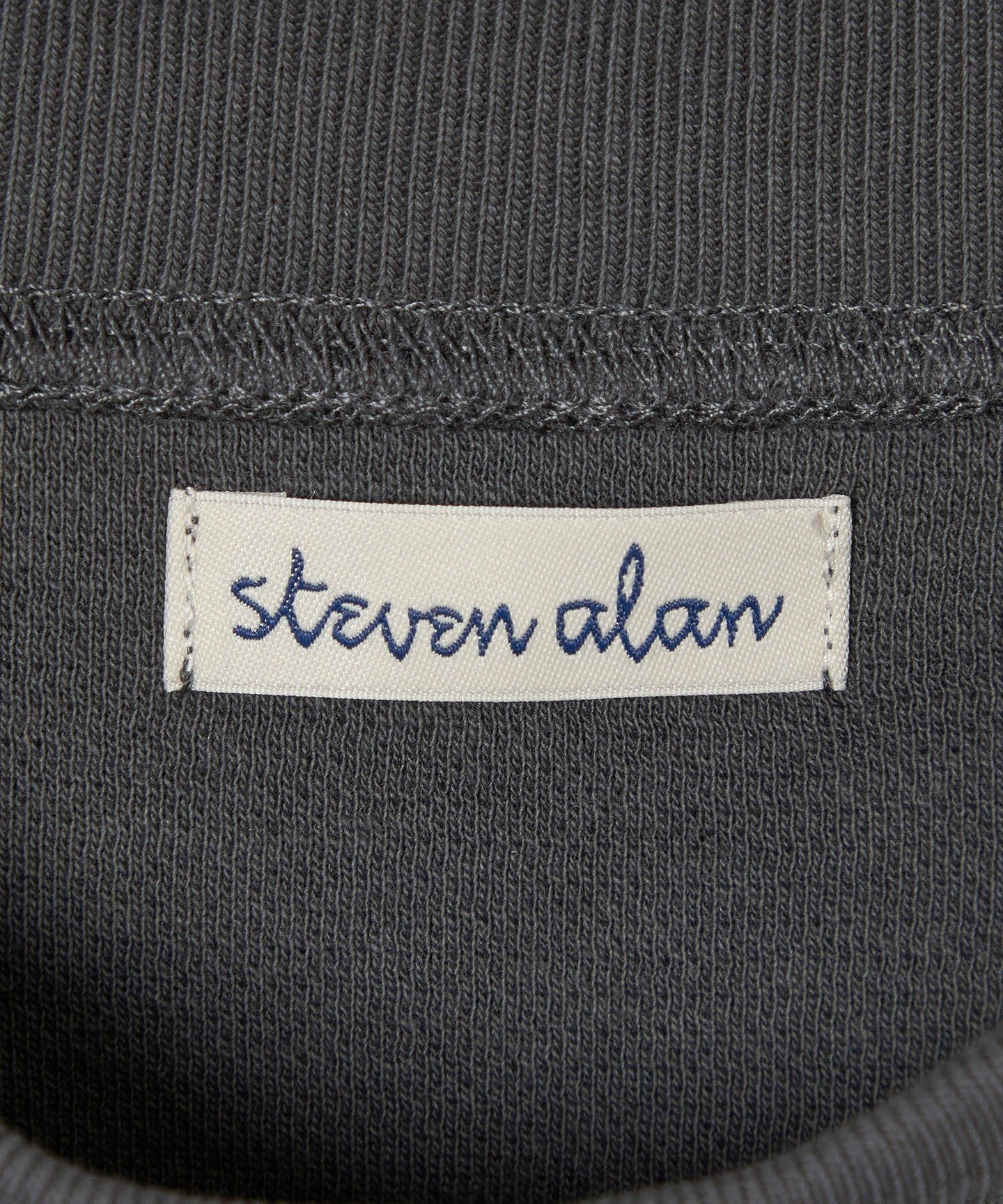 81121000000-d31.jpg