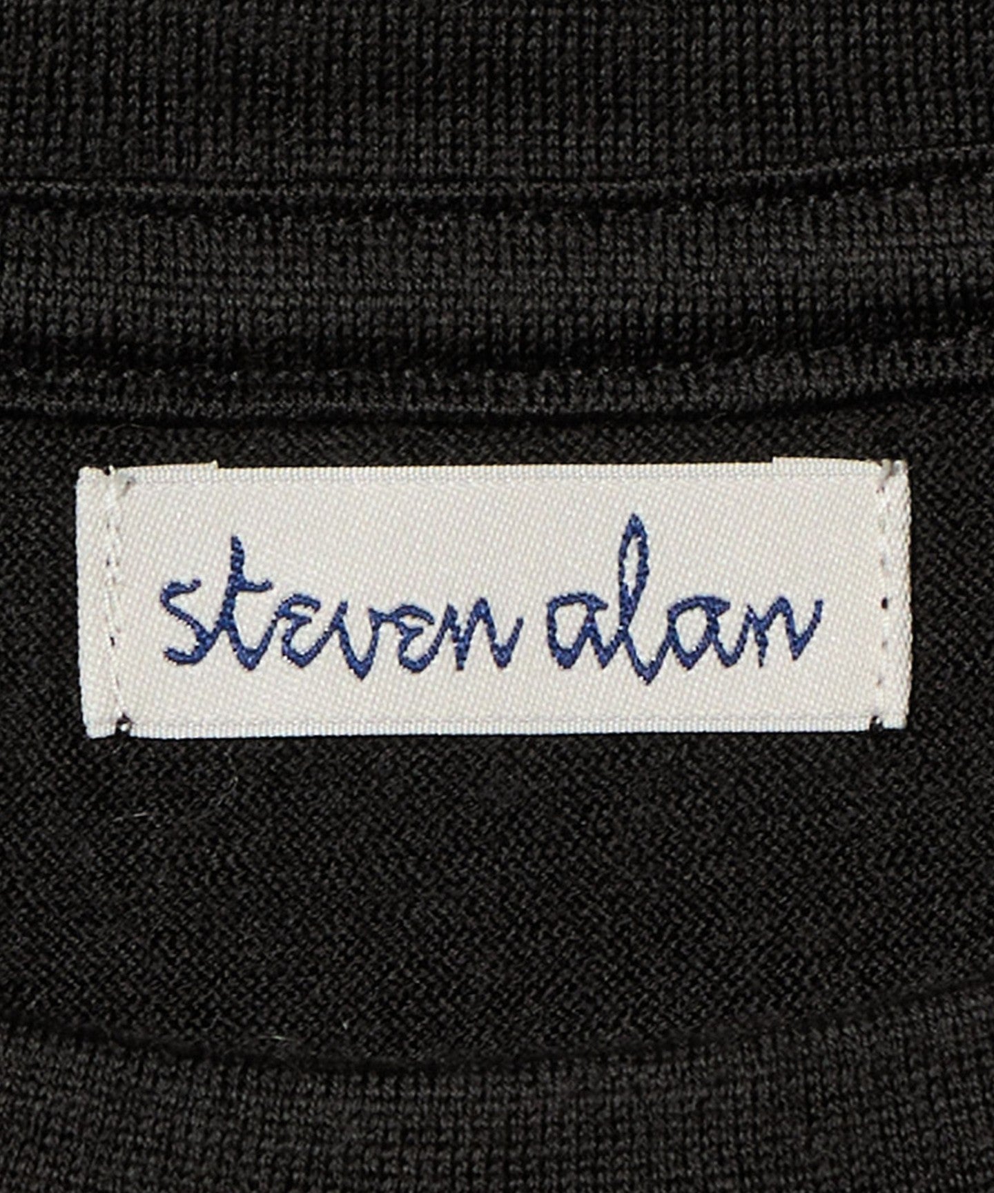 81122000000-d24.jpg