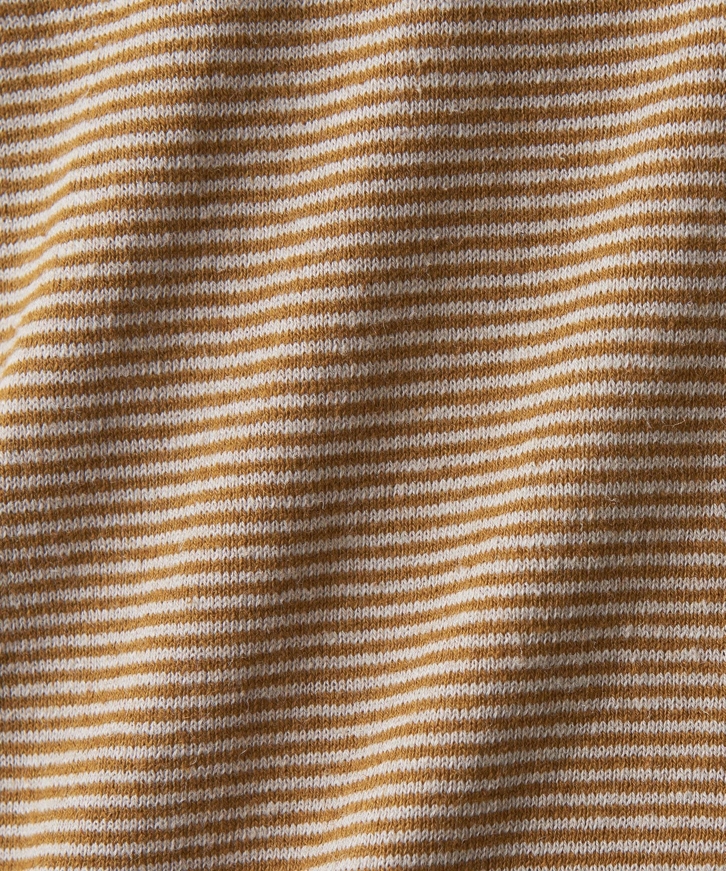 81131360398-d17.jpg