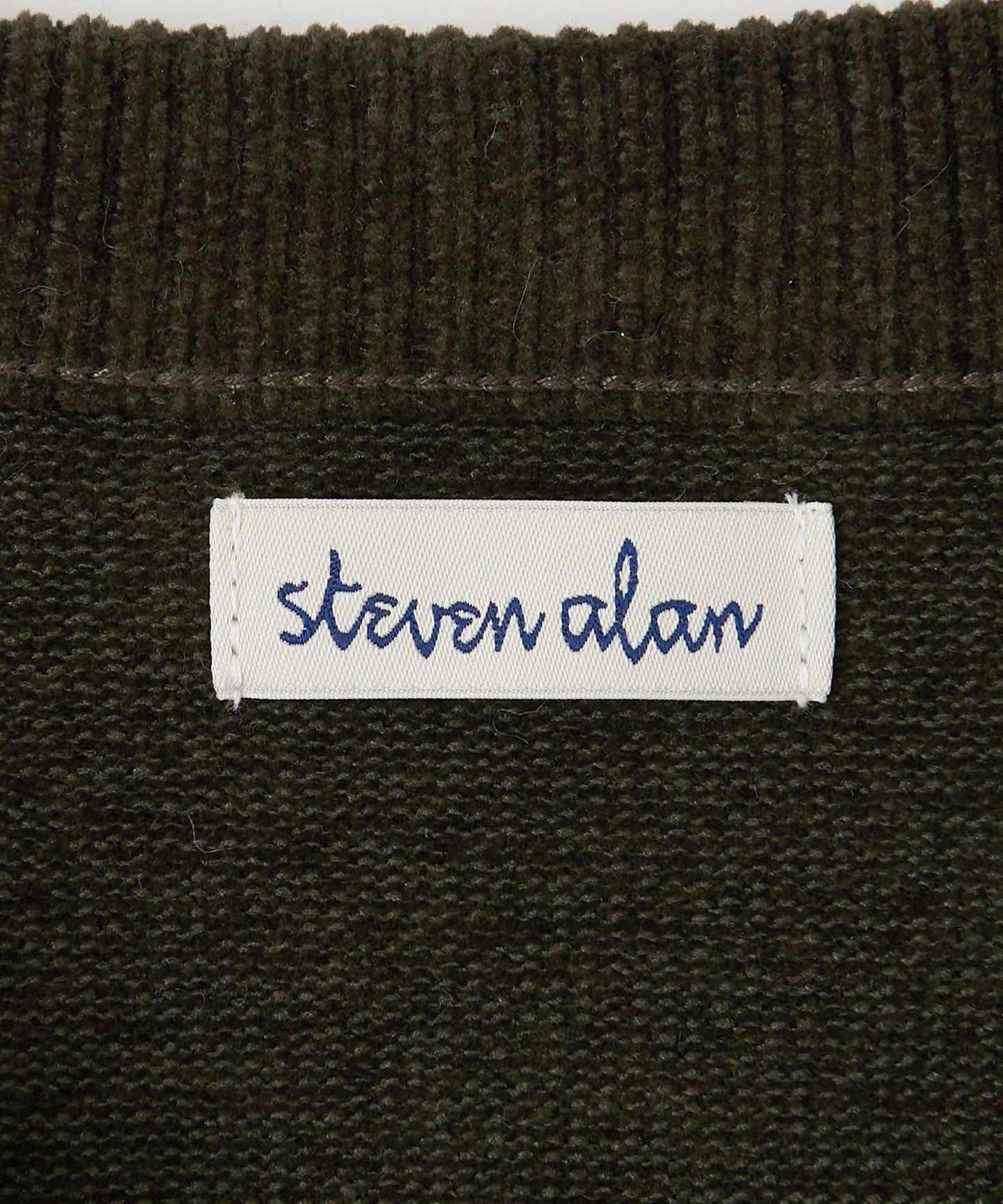 81131360425-d25.jpg