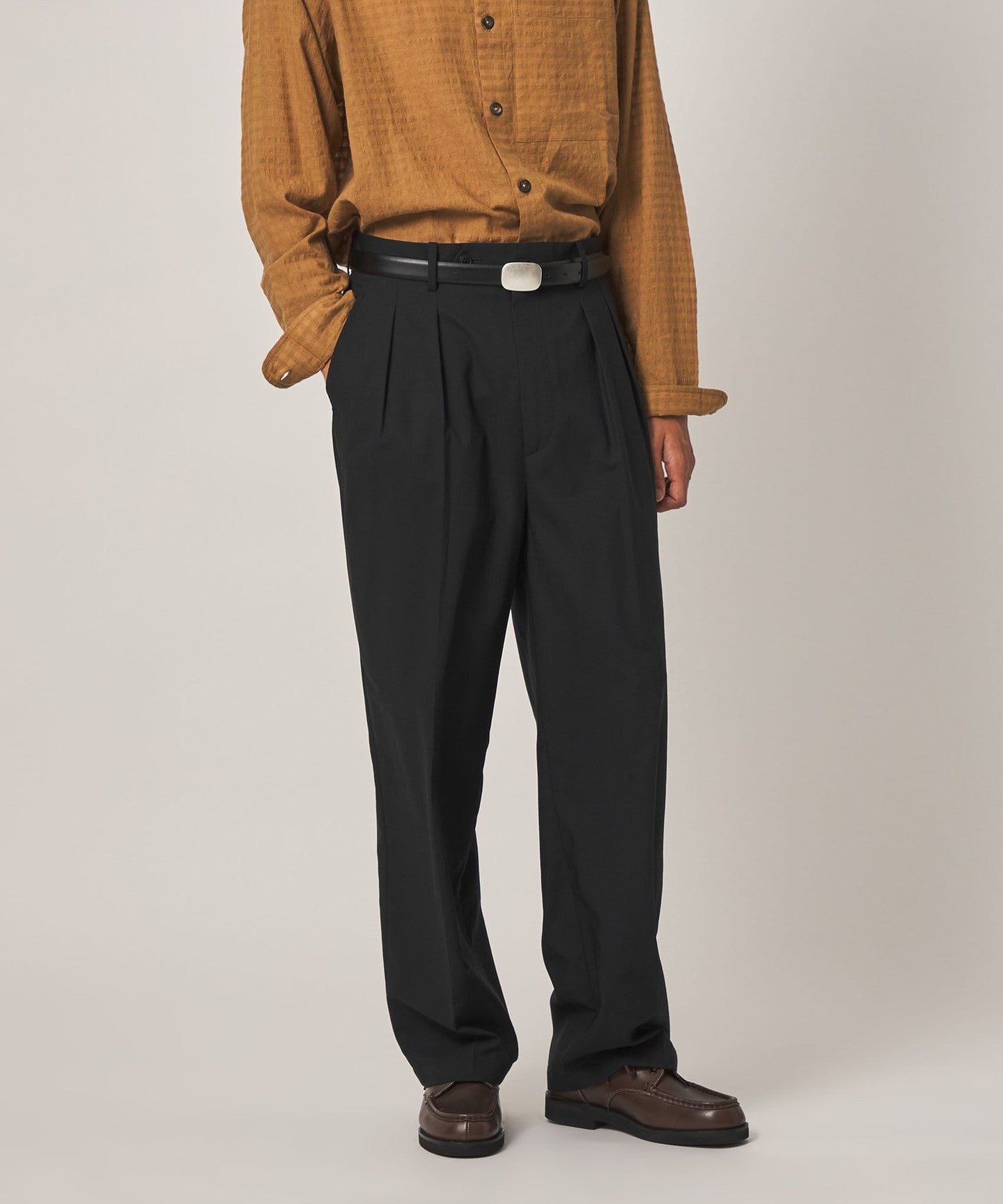81141862694-d04.jpg