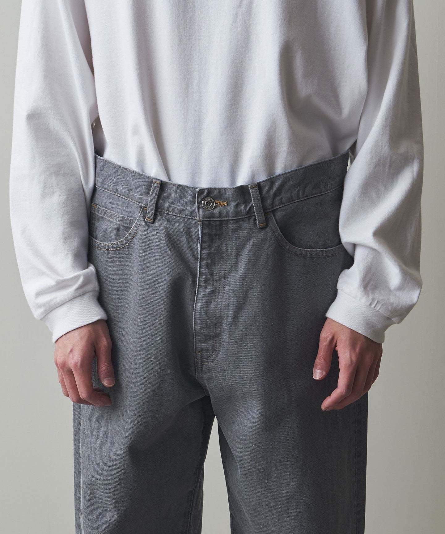 81142461020-d16.jpg