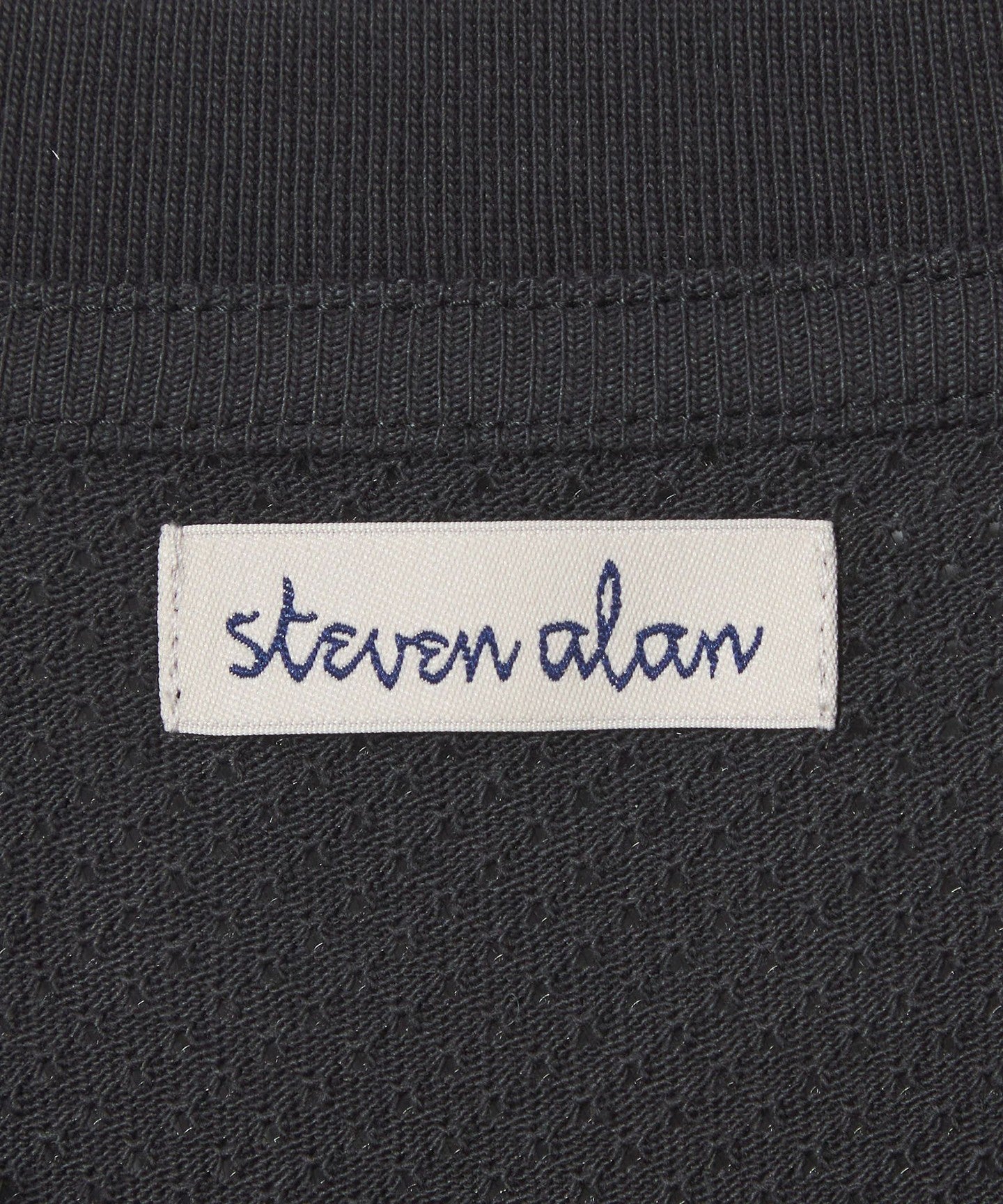 81171000007-d24.jpg