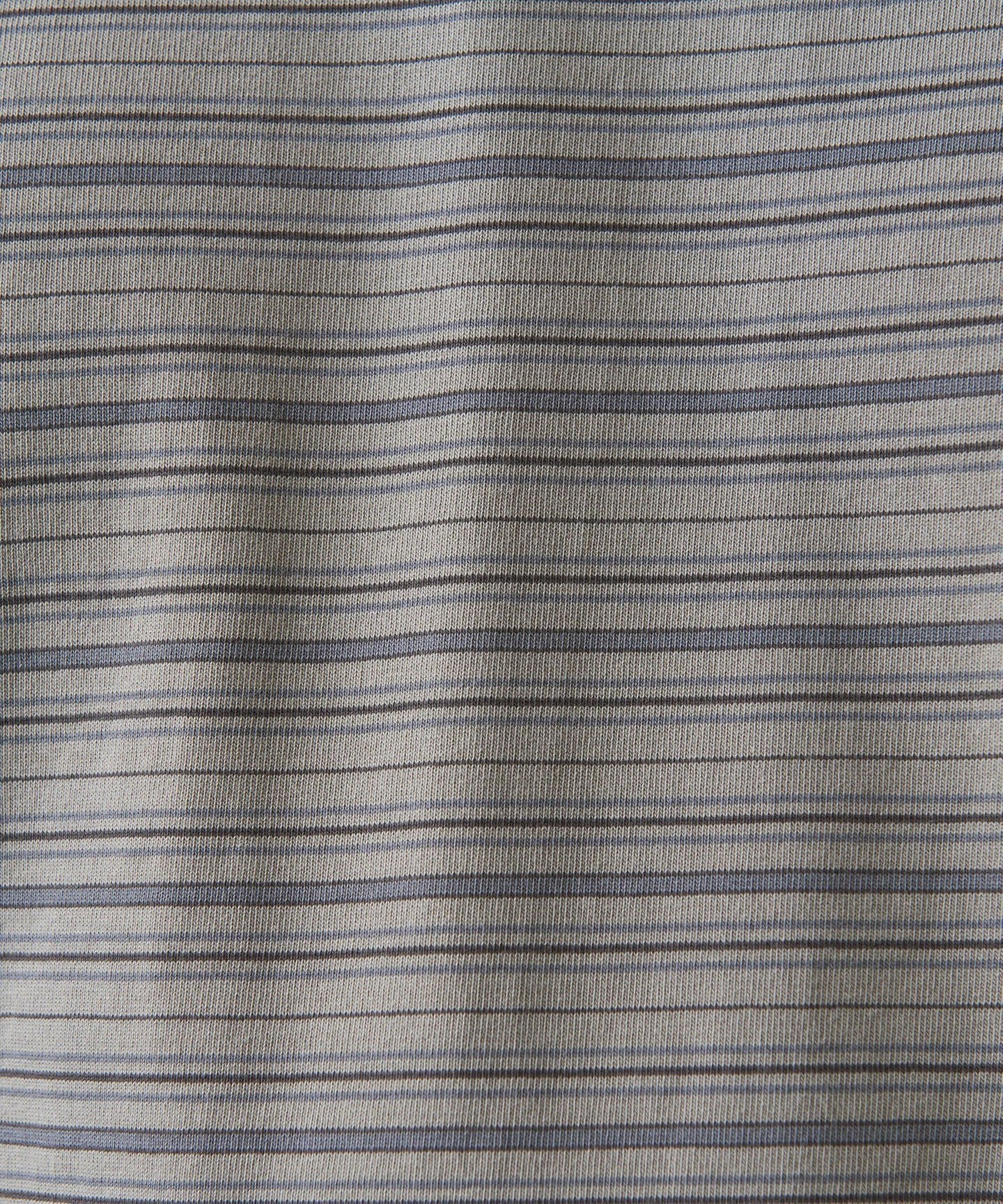 81171990420-d12.jpg