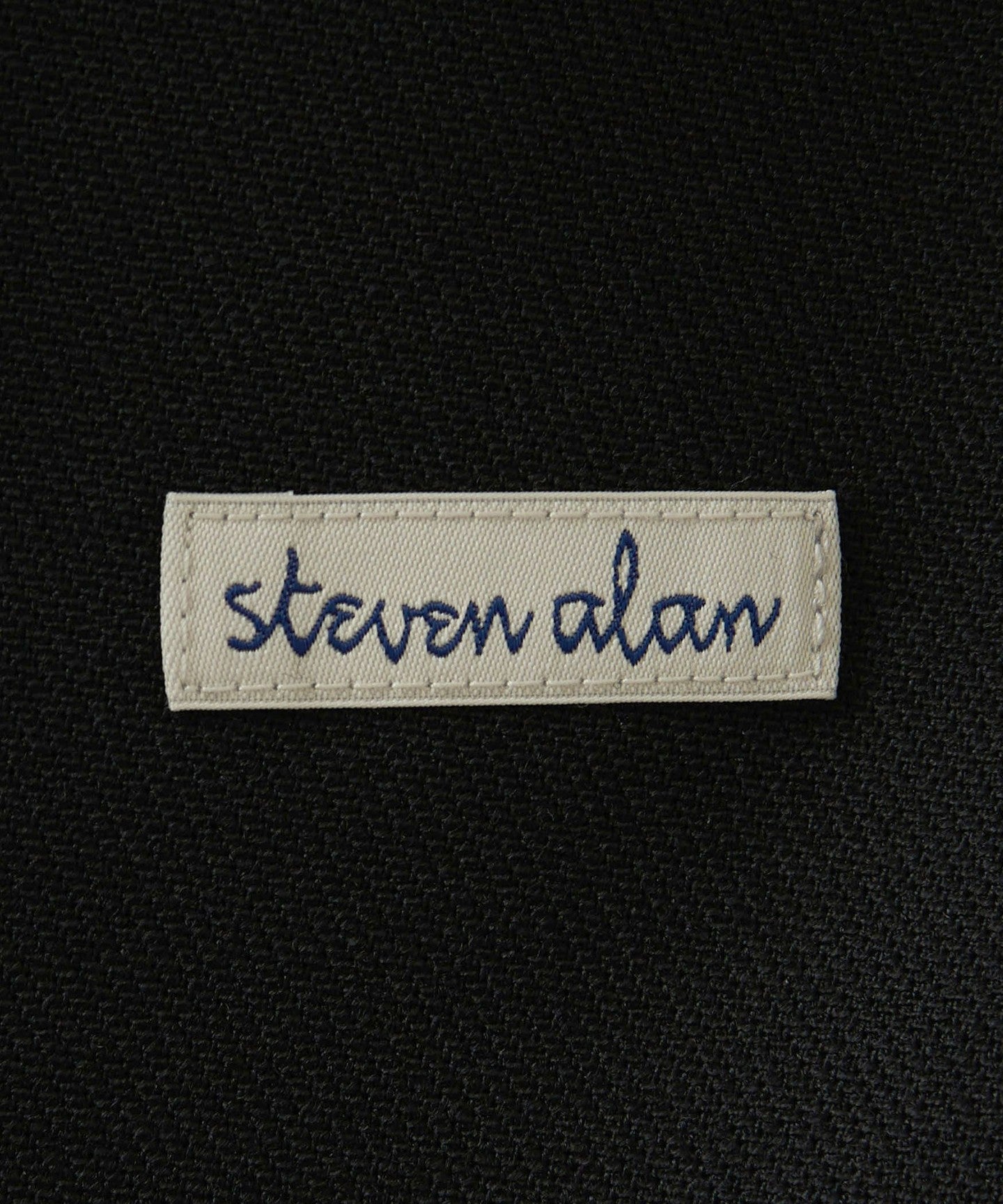 81221390113-d24.jpg