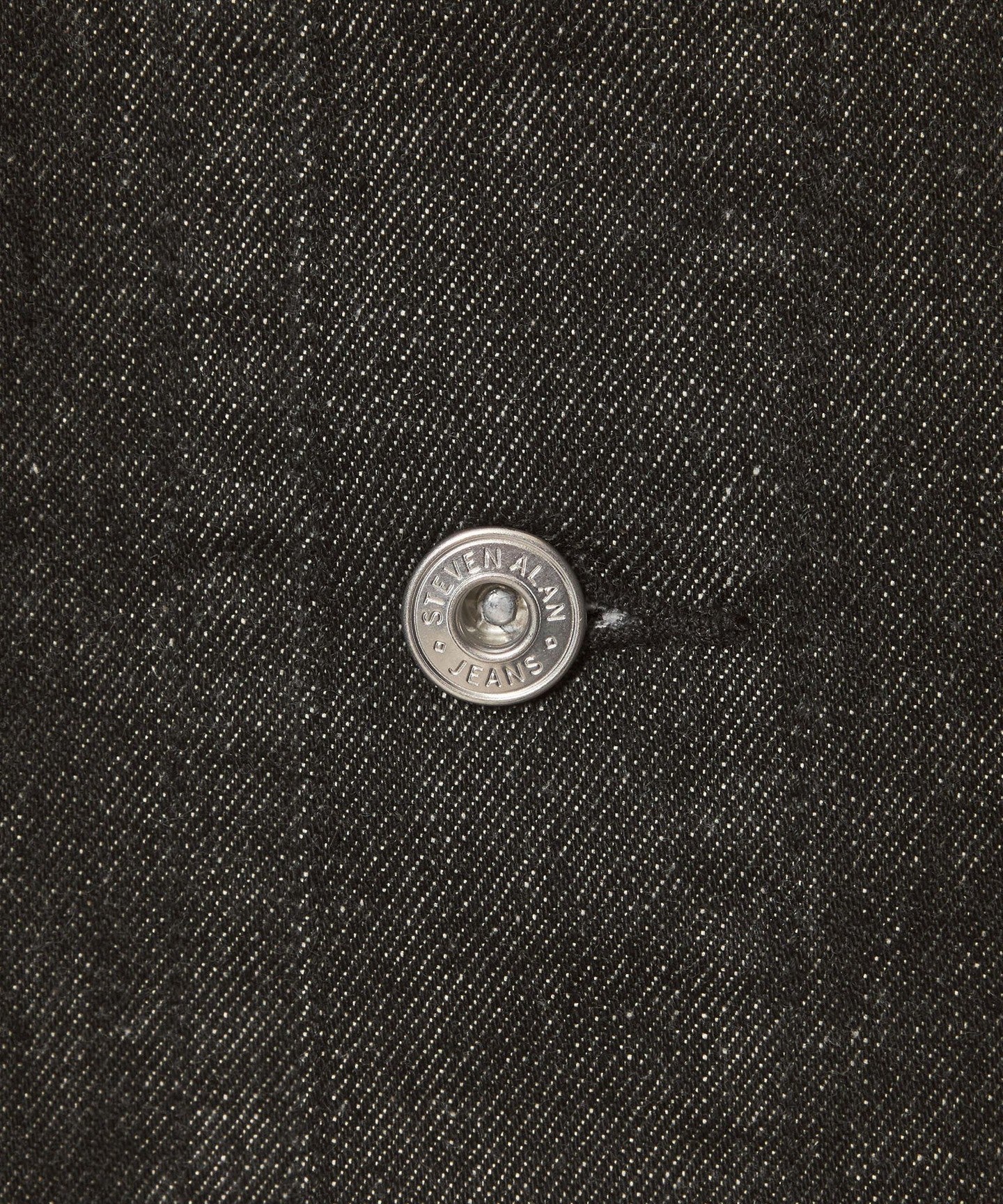 81256000000-d28.jpg