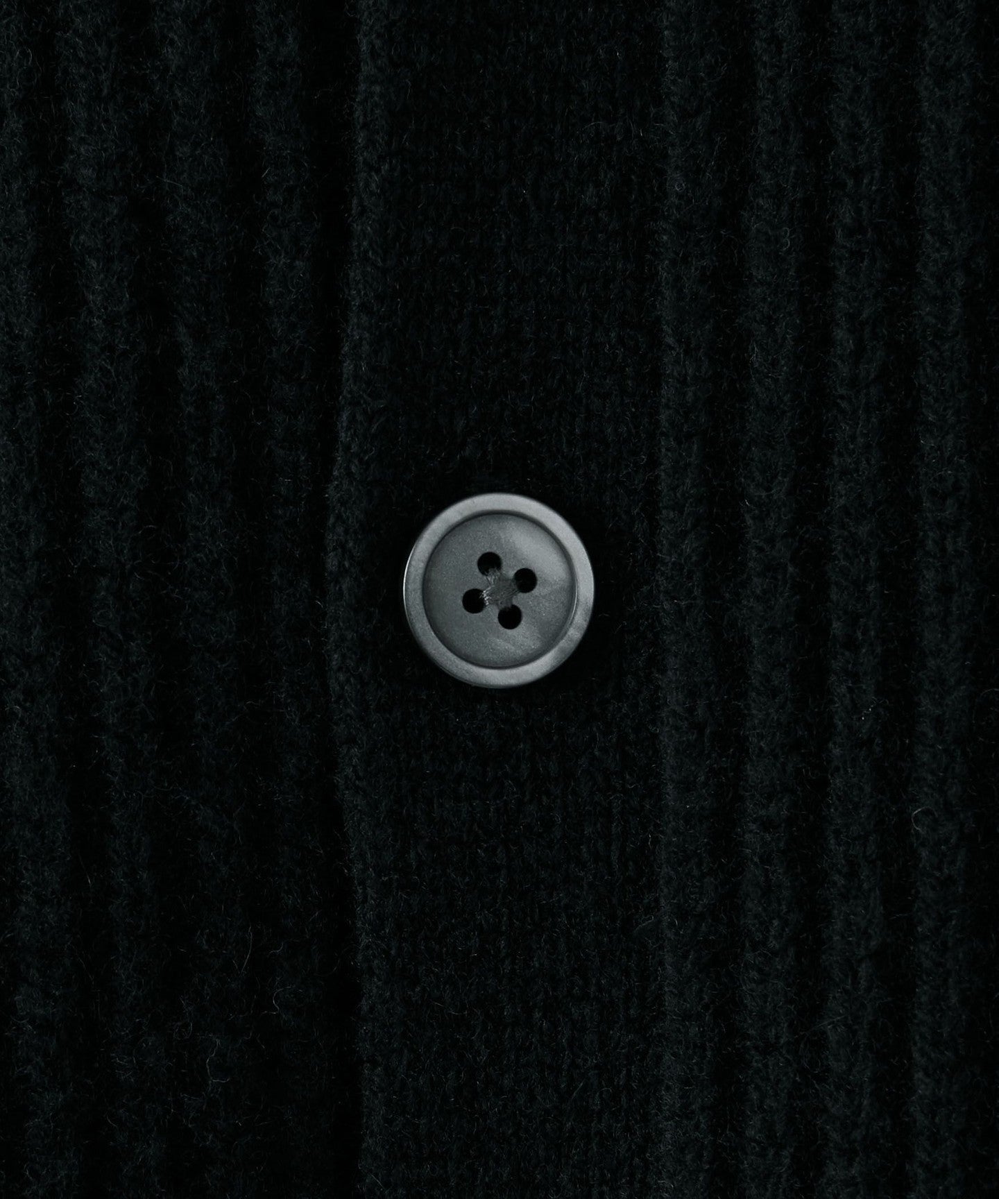 81281040125-d25.jpg