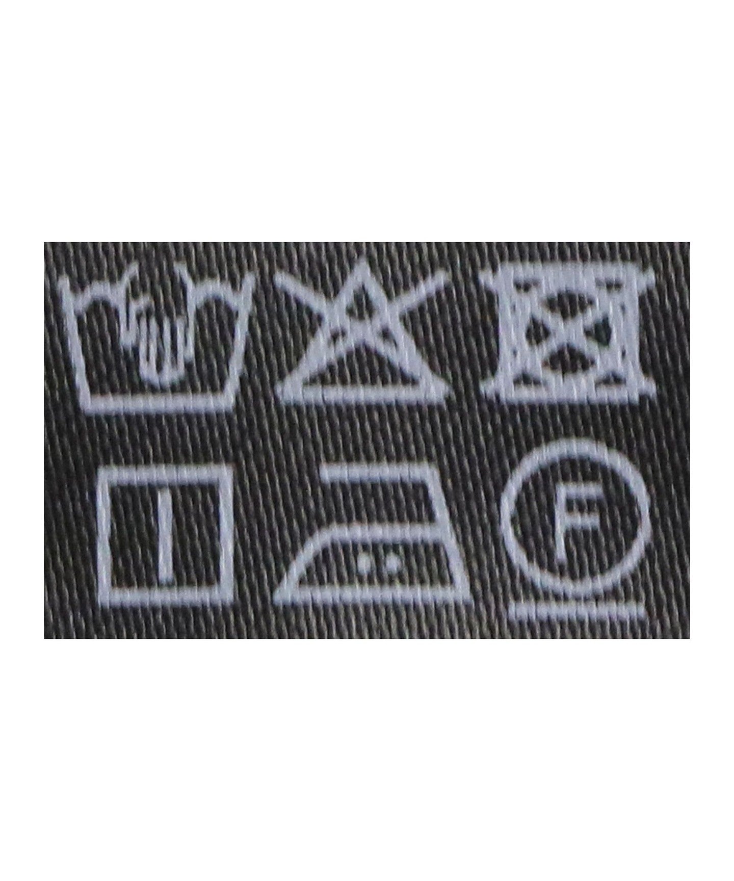 82142000018-d25.jpg