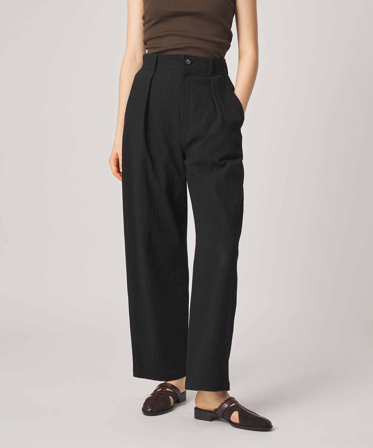 【steven alan】RIPLE COTTON TUCK TROUSERS Steven Alan] Ripple Cotton Tuck Trousers - UNITED ARROWS