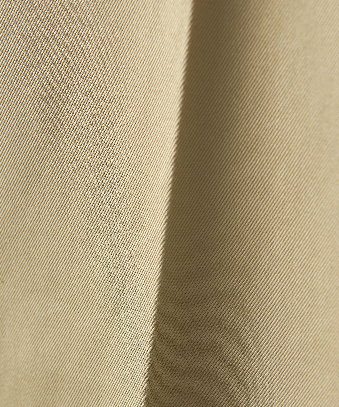 82142990715-d30.jpg