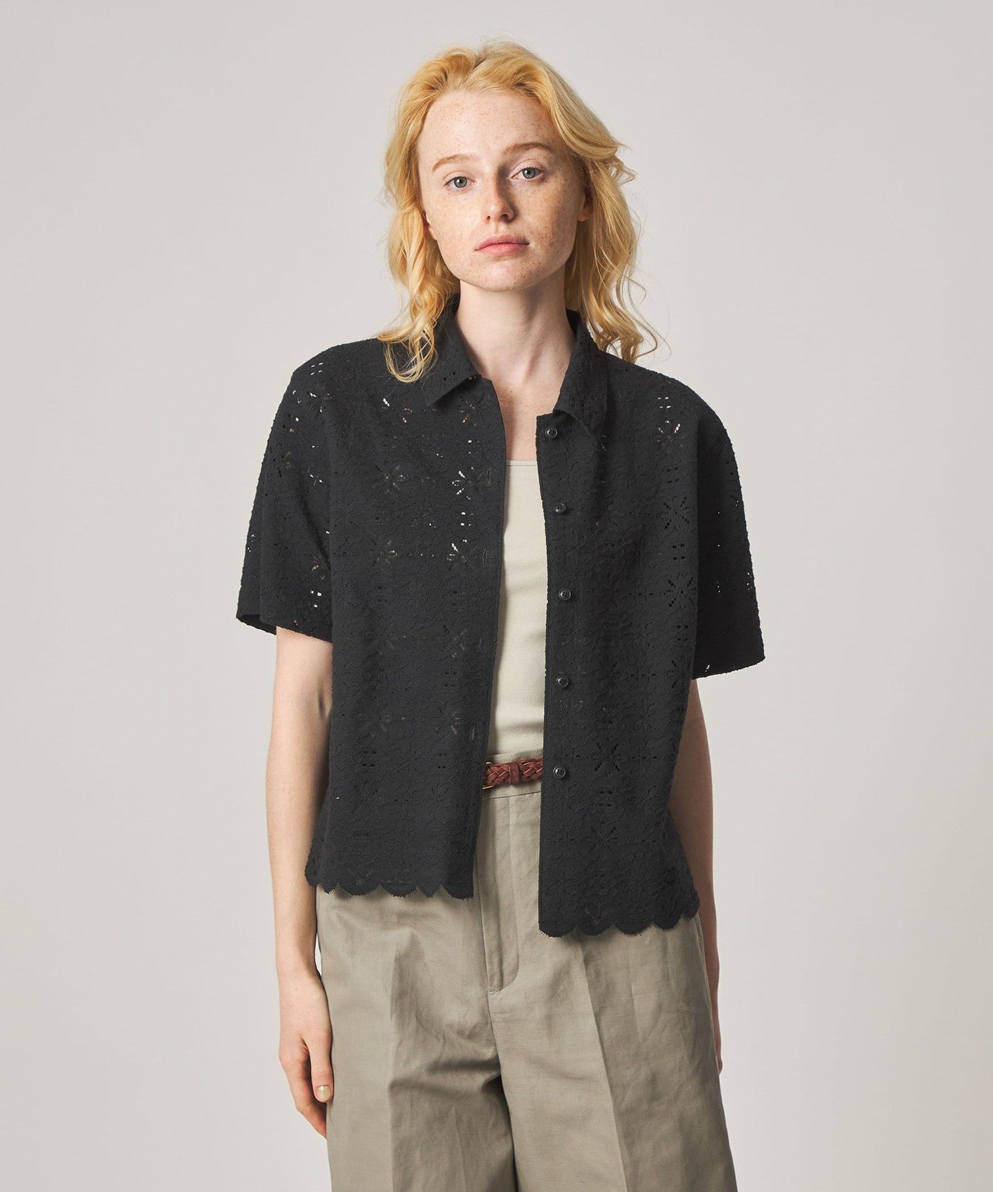 82162000005-09.jpg