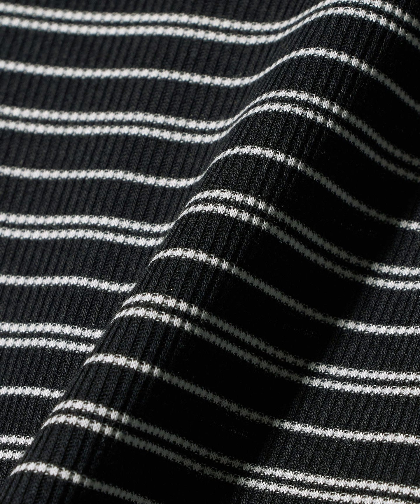 82172000016-d30.jpg