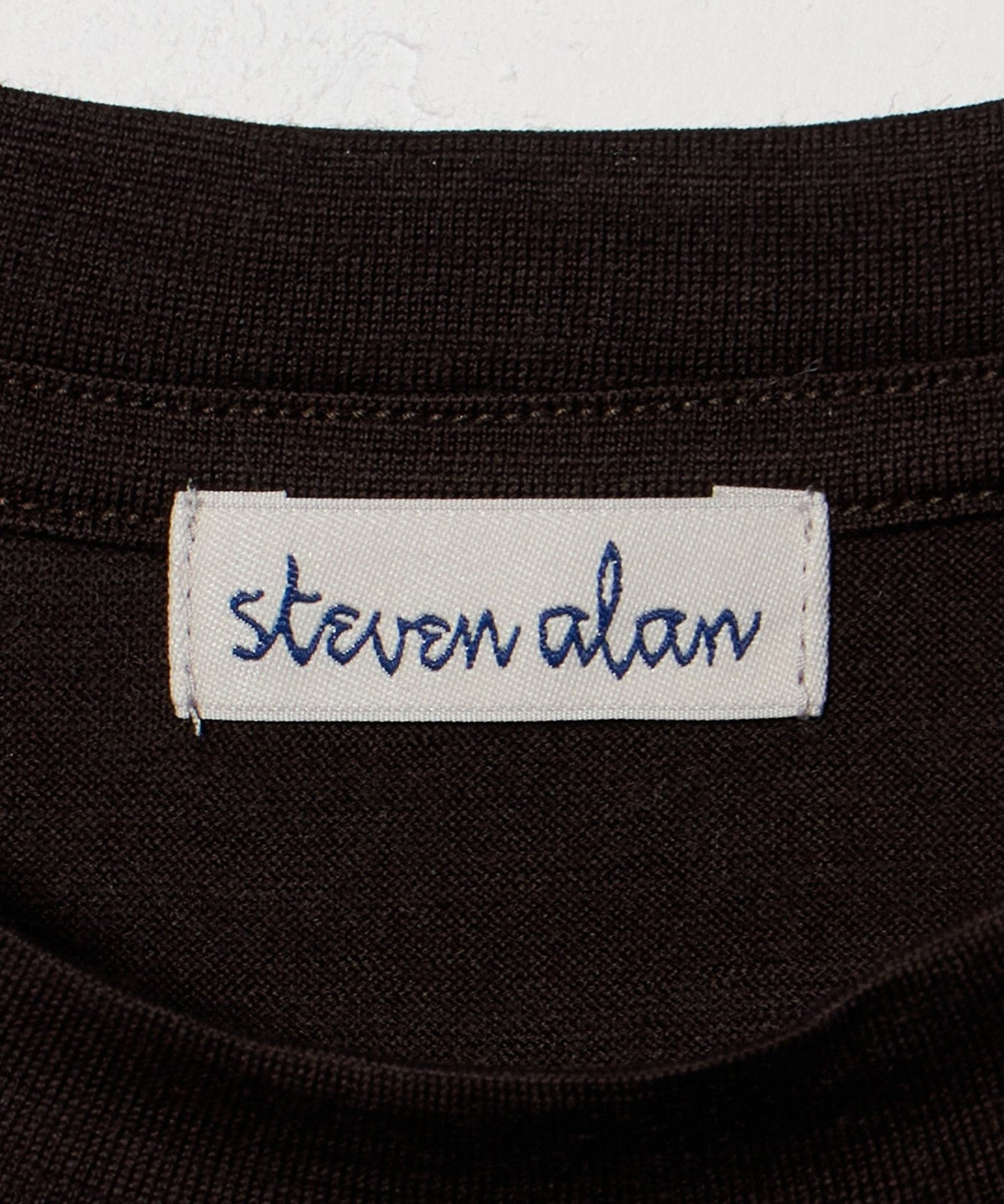 82172000027-d17.jpg