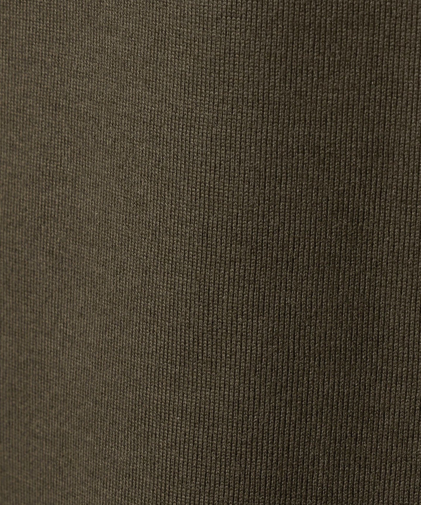 82175990488-d05.jpg