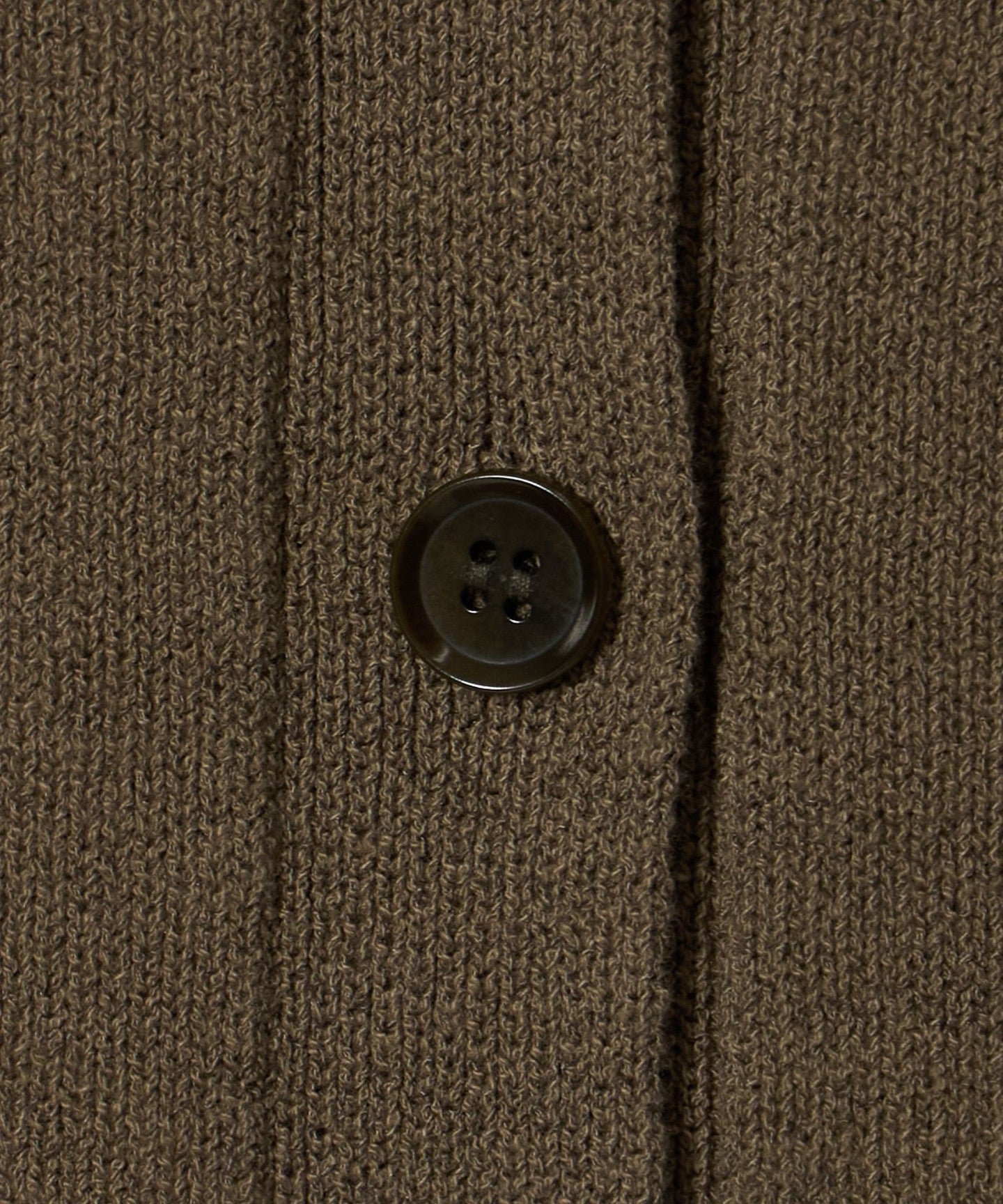 82181000020-d18.jpg