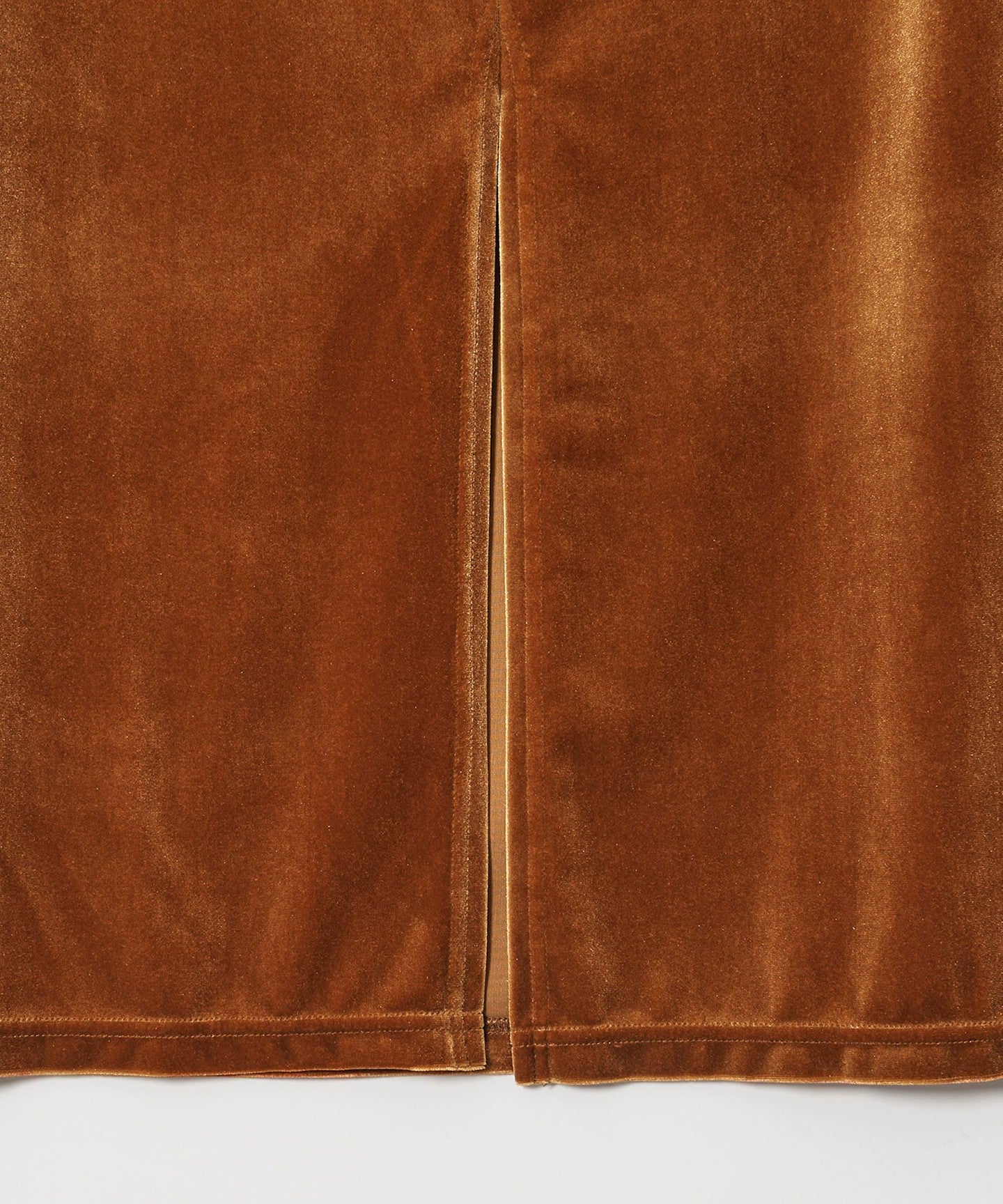 82242220307-d13.jpg