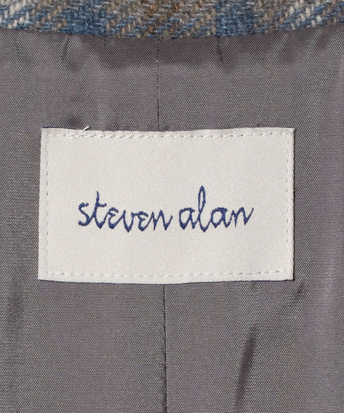 82252000005-d14.jpg