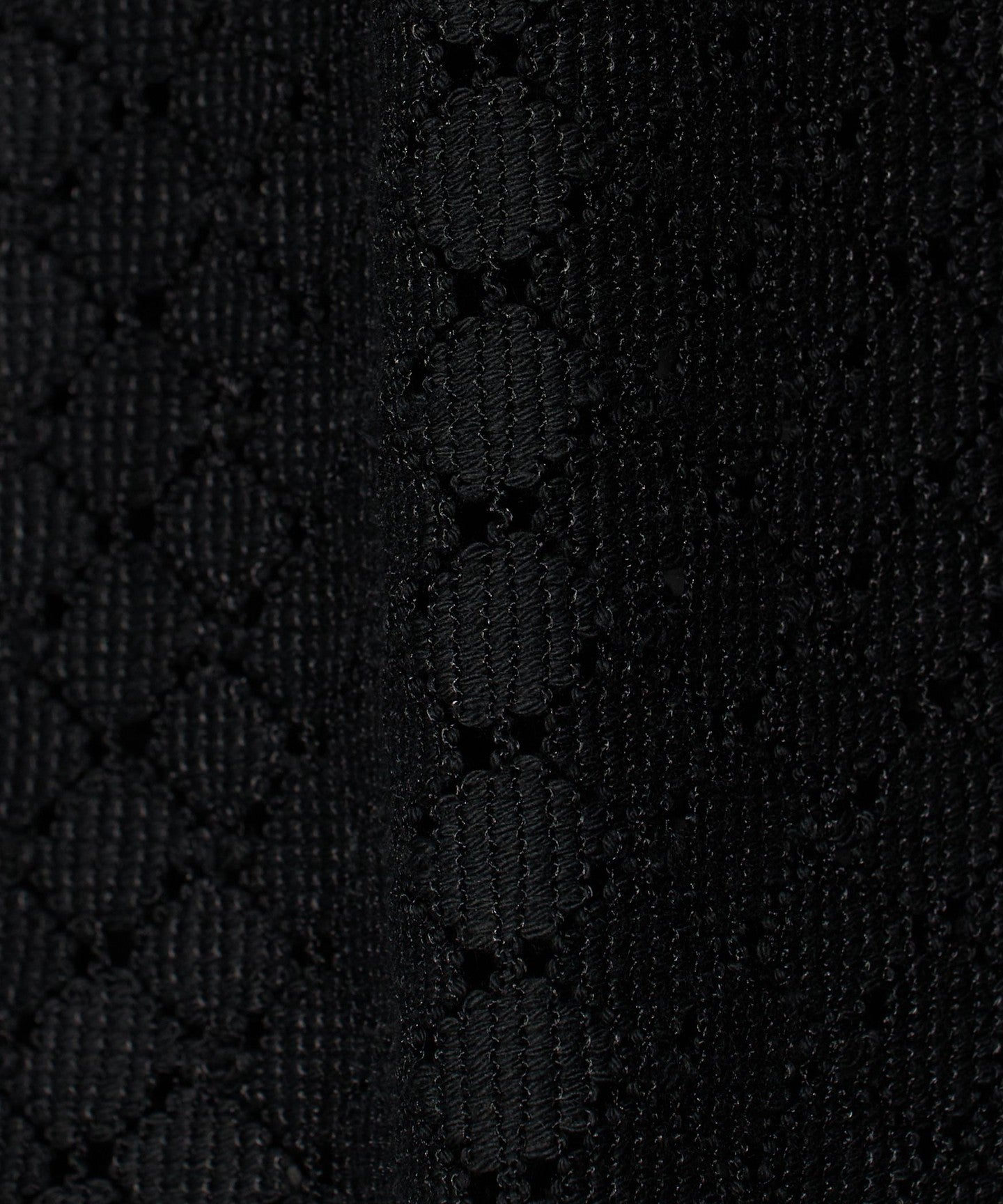 82272000008-d11.jpg