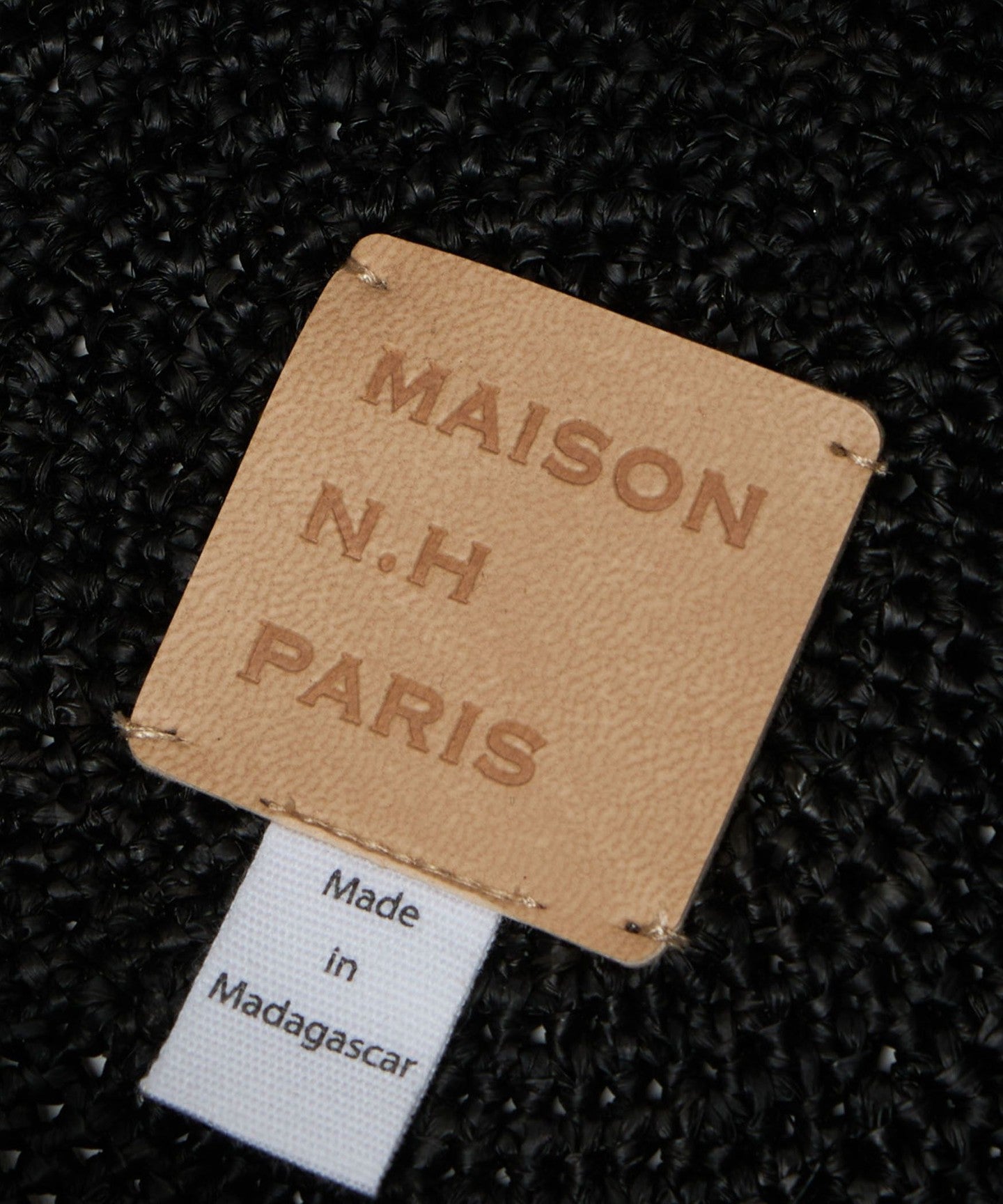 82383430418-d06.jpg