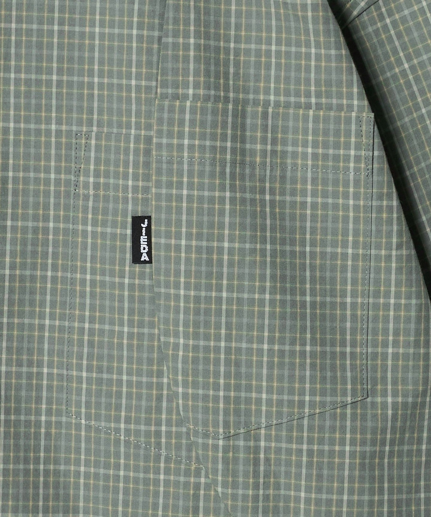 83115000018-d04.jpg