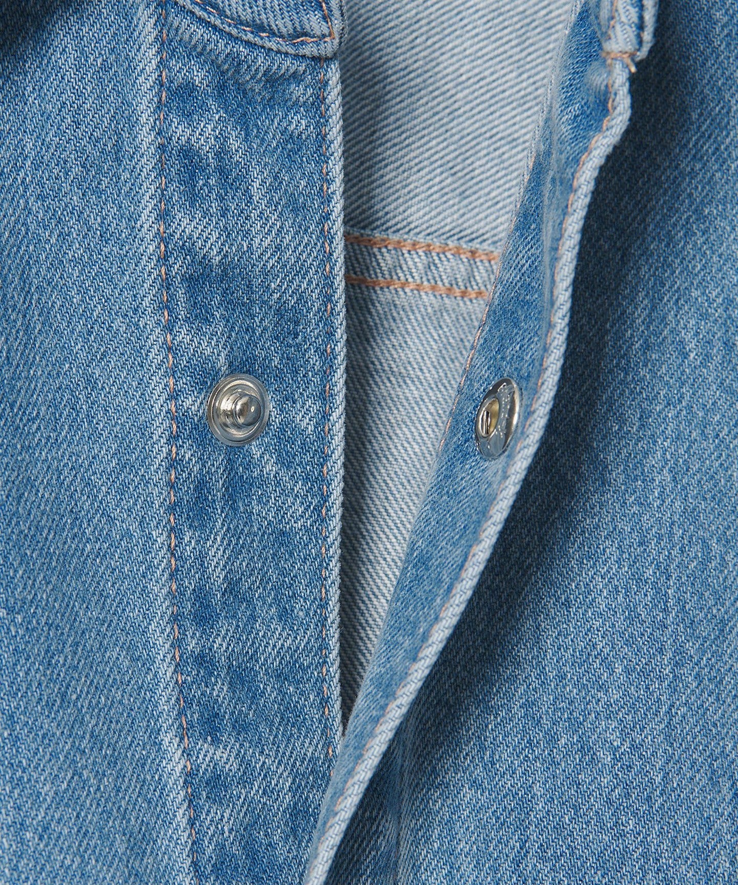 83116000002-d17.jpg