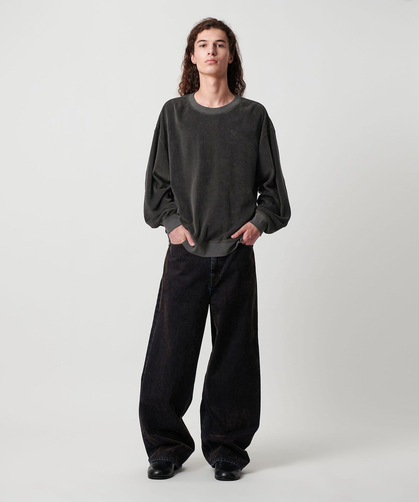 83126992276-d05.jpg