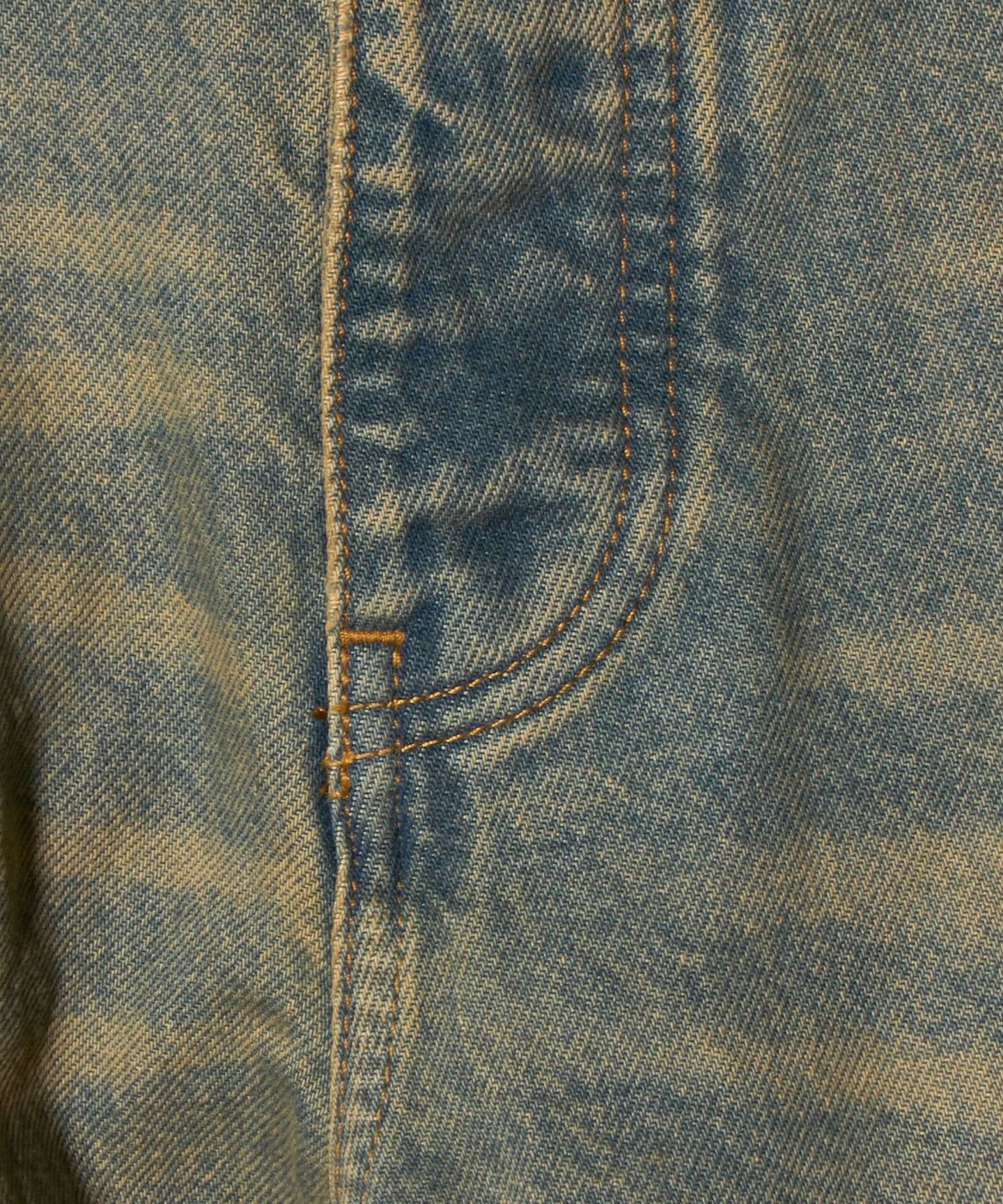 83144000019-d08.jpg