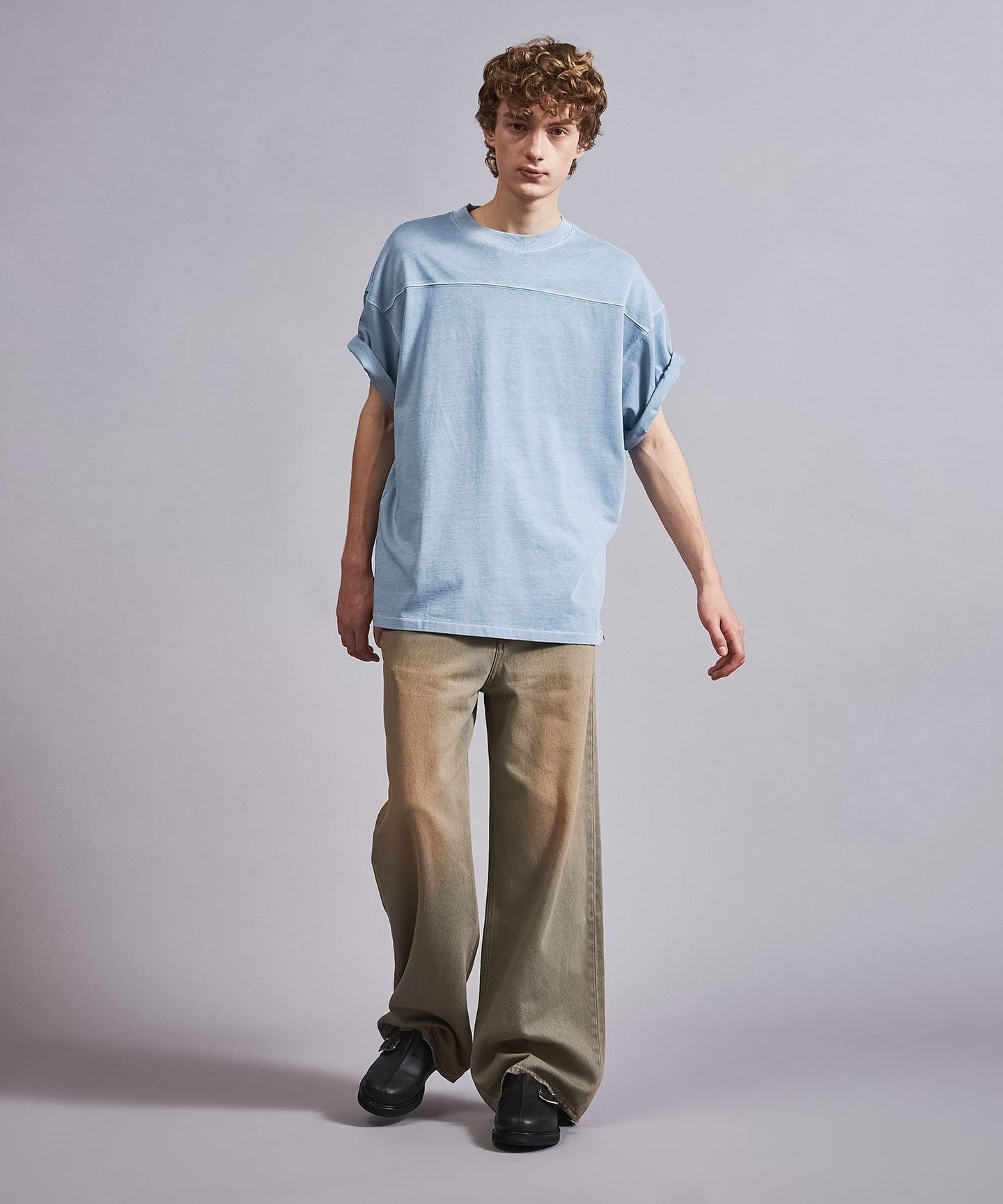 83176991763-d21.jpg